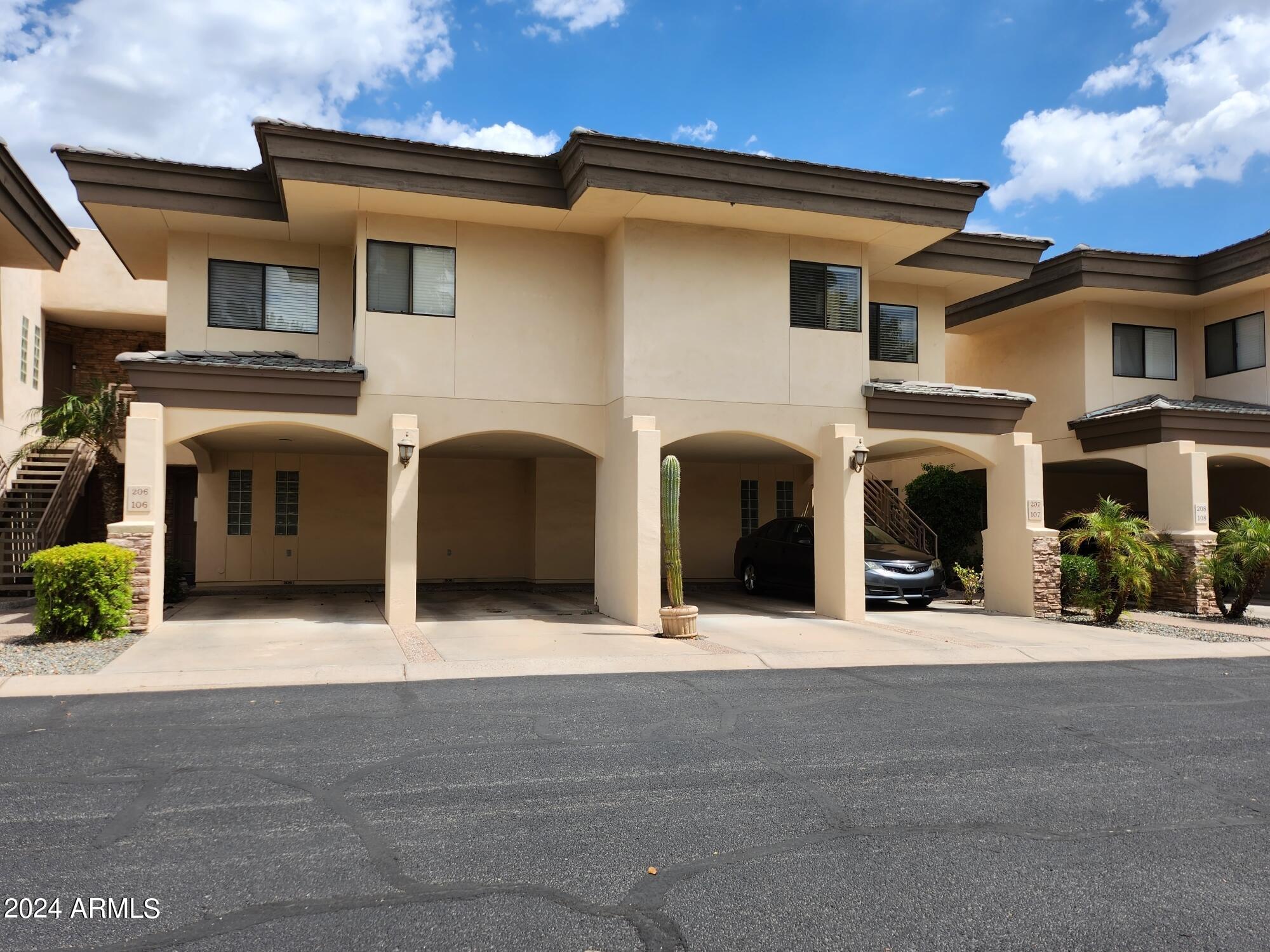 CAMELBACK FOUNTAINS CONDOMINIUMS - Residential Lease