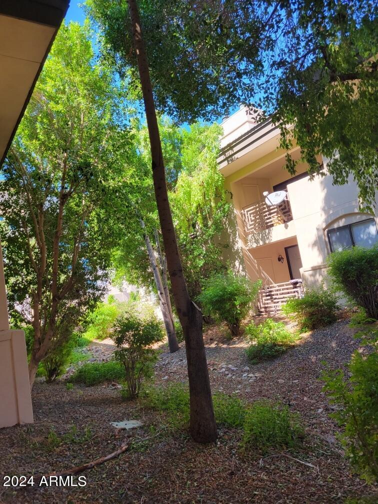 CAMELBACK FOUNTAINS CONDOMINIUMS - Residential Lease