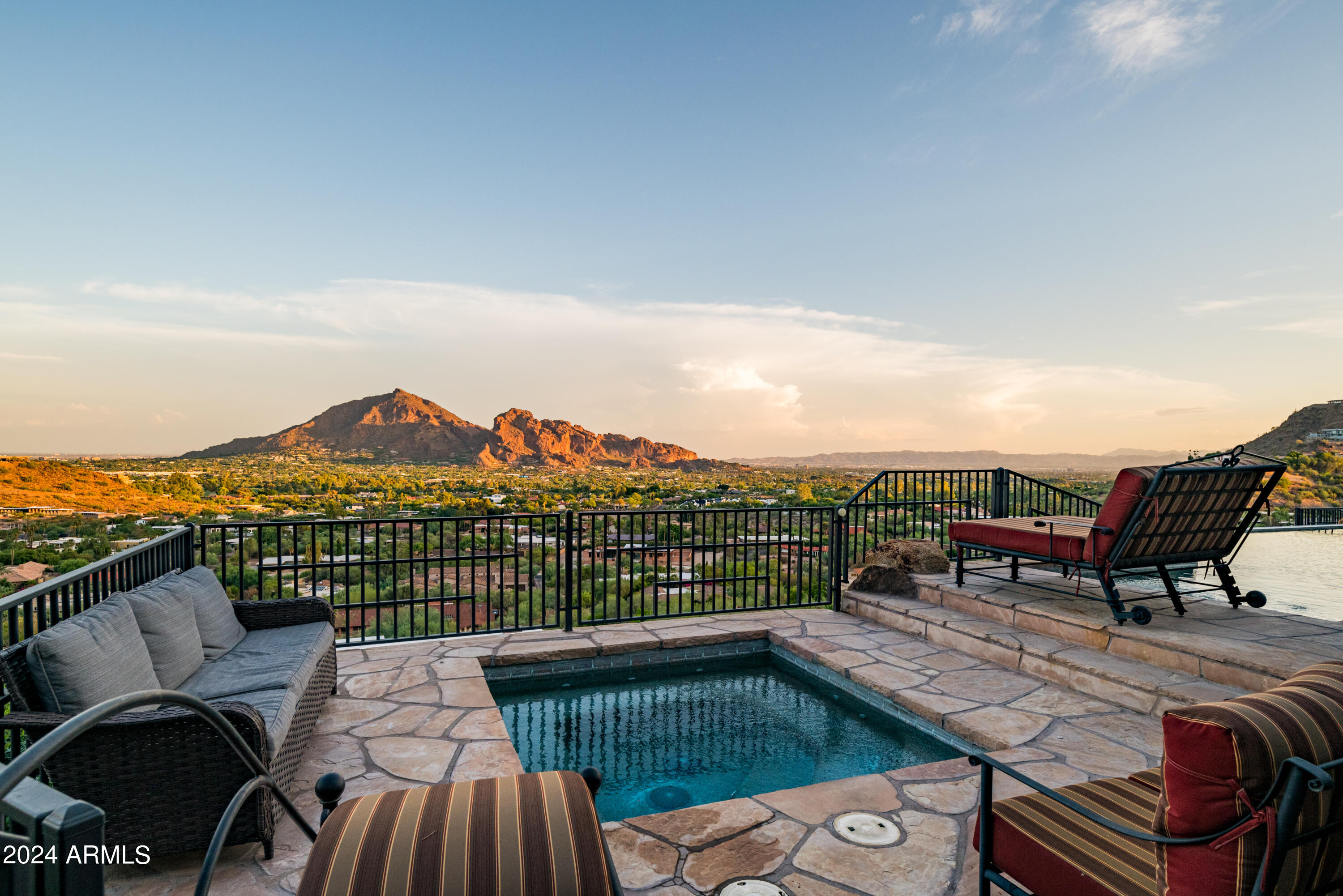 Paradise Valley Country Estates - Residential
