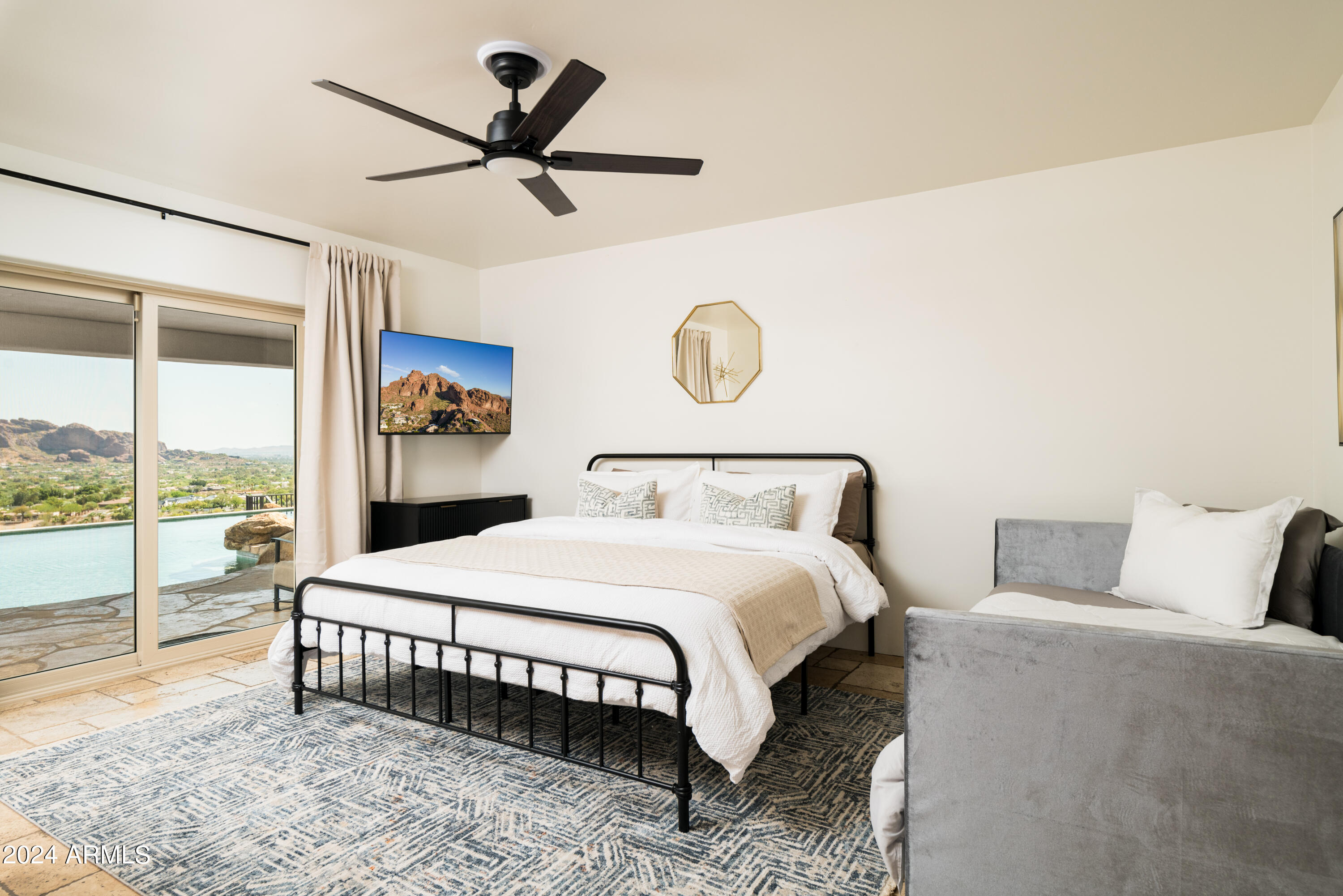 Paradise Valley Country Estates - Residential