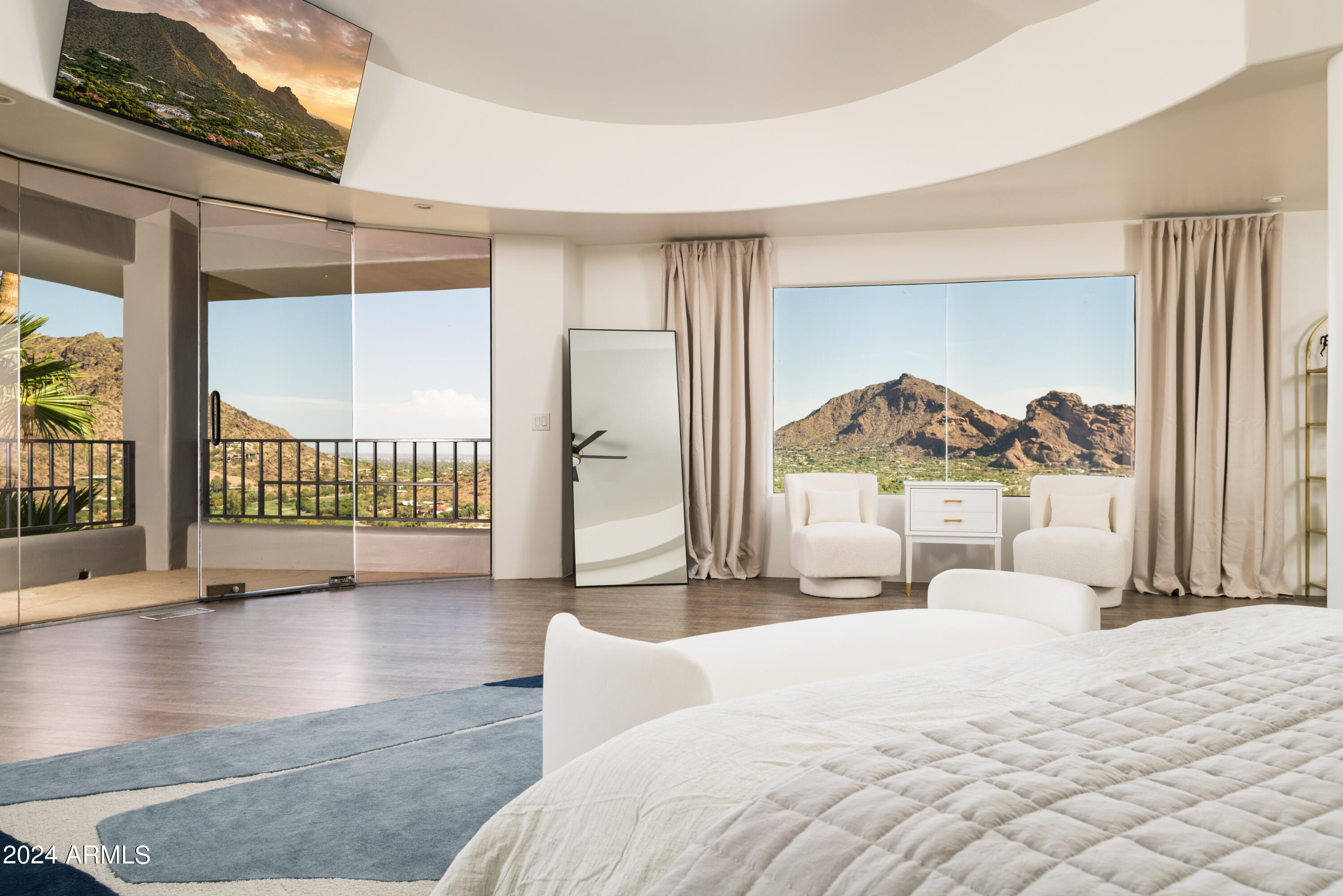 Paradise Valley Country Estates - Residential