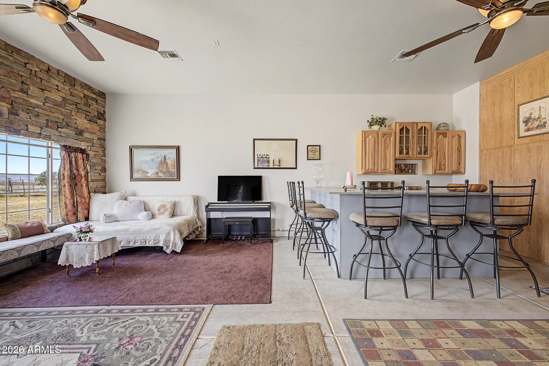 RACEWAY RANCHOS - Residential
