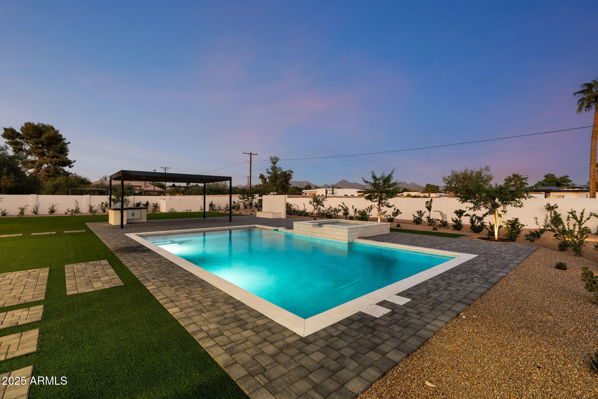 SUNDOWN RANCH ACRES - Residential