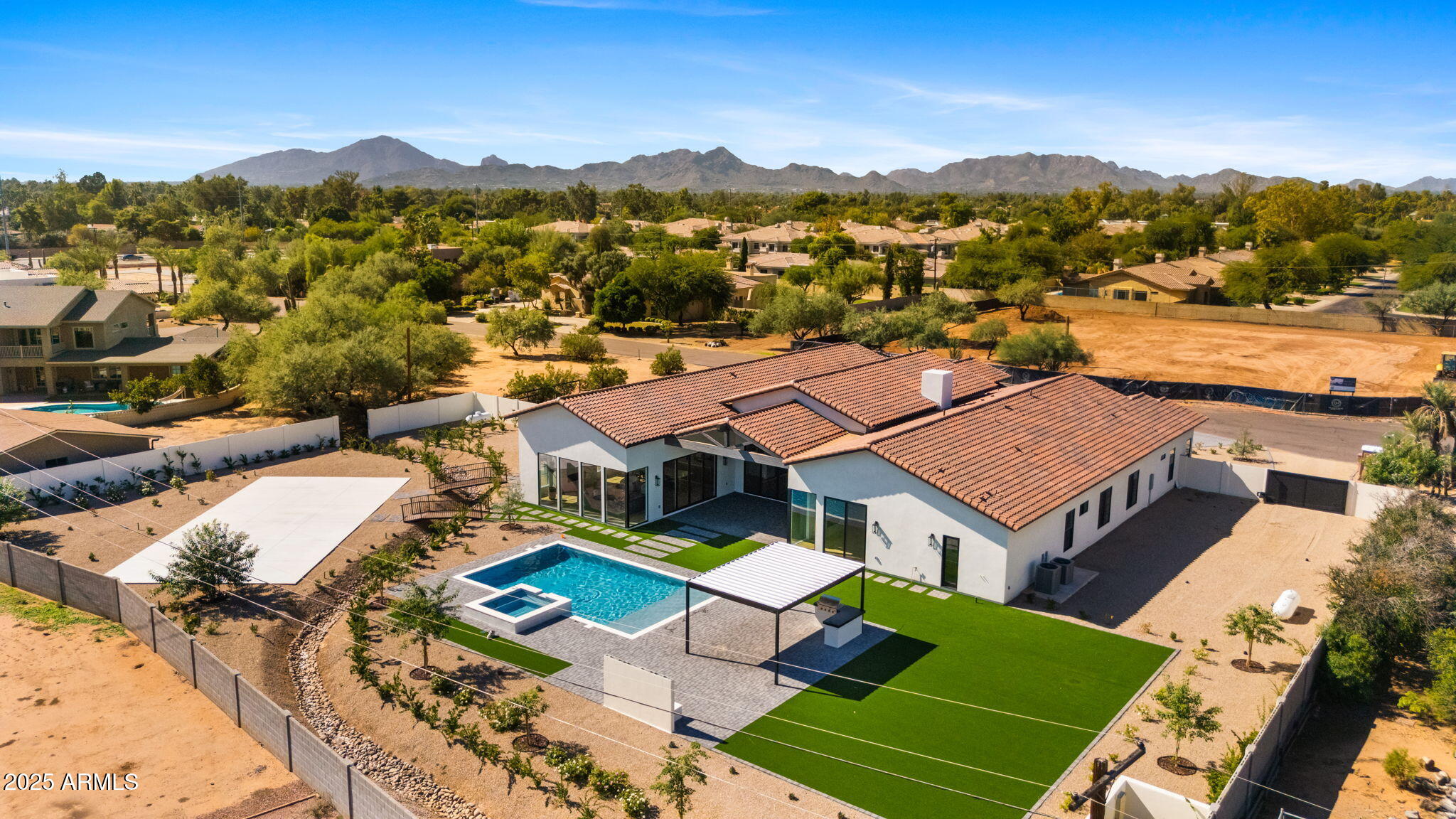 SUNDOWN RANCH ACRES - Residential