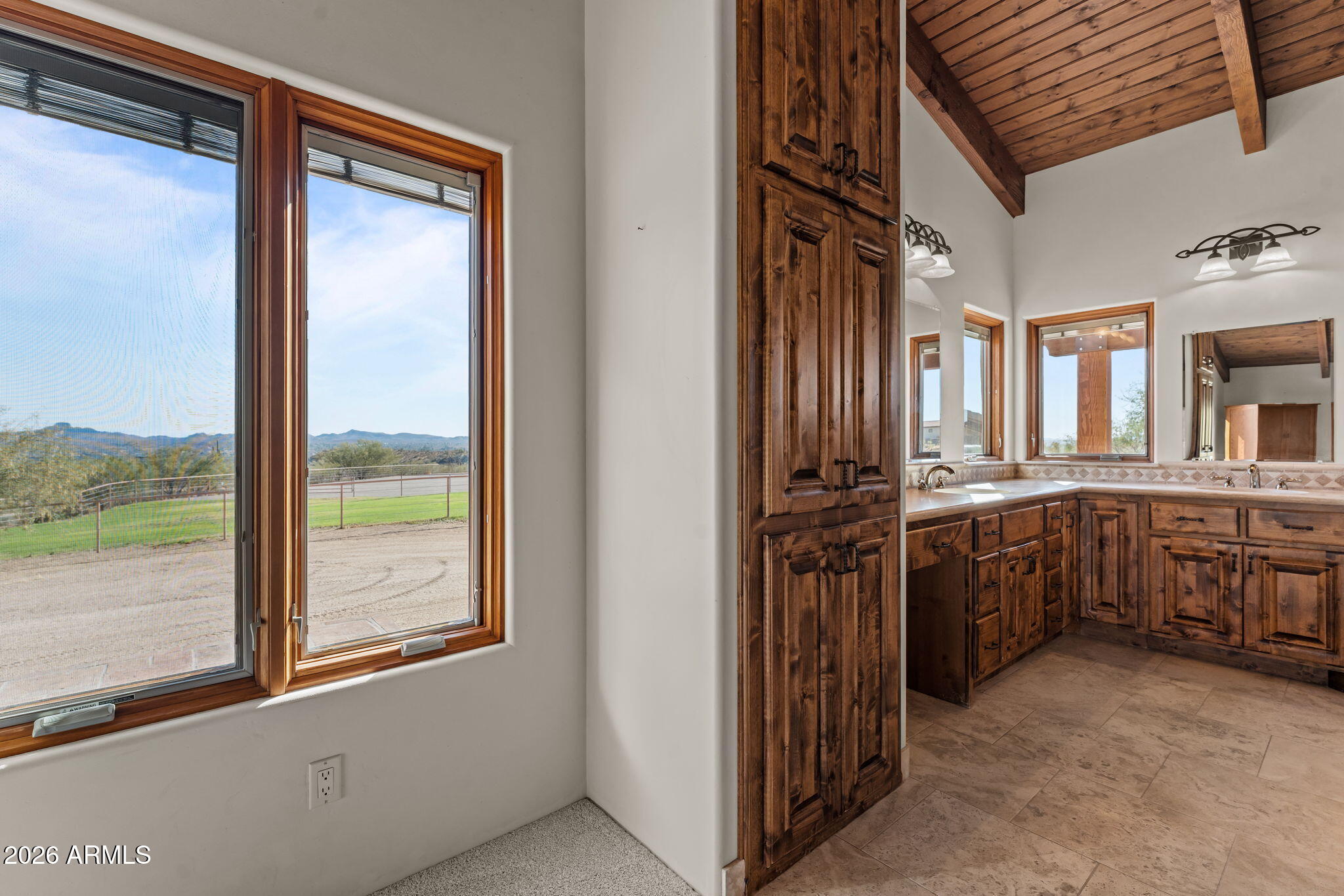 Metes and Bounds - Residential