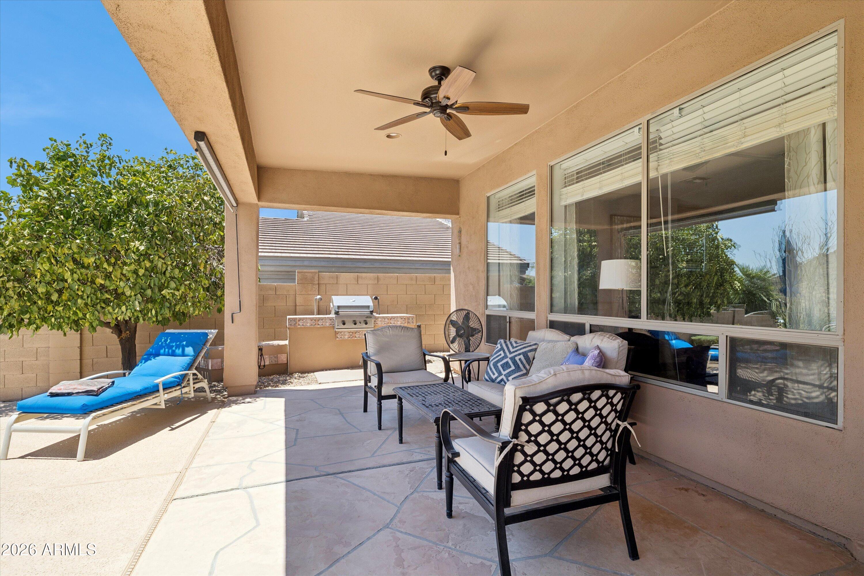 PALOMA PASEO - Residential