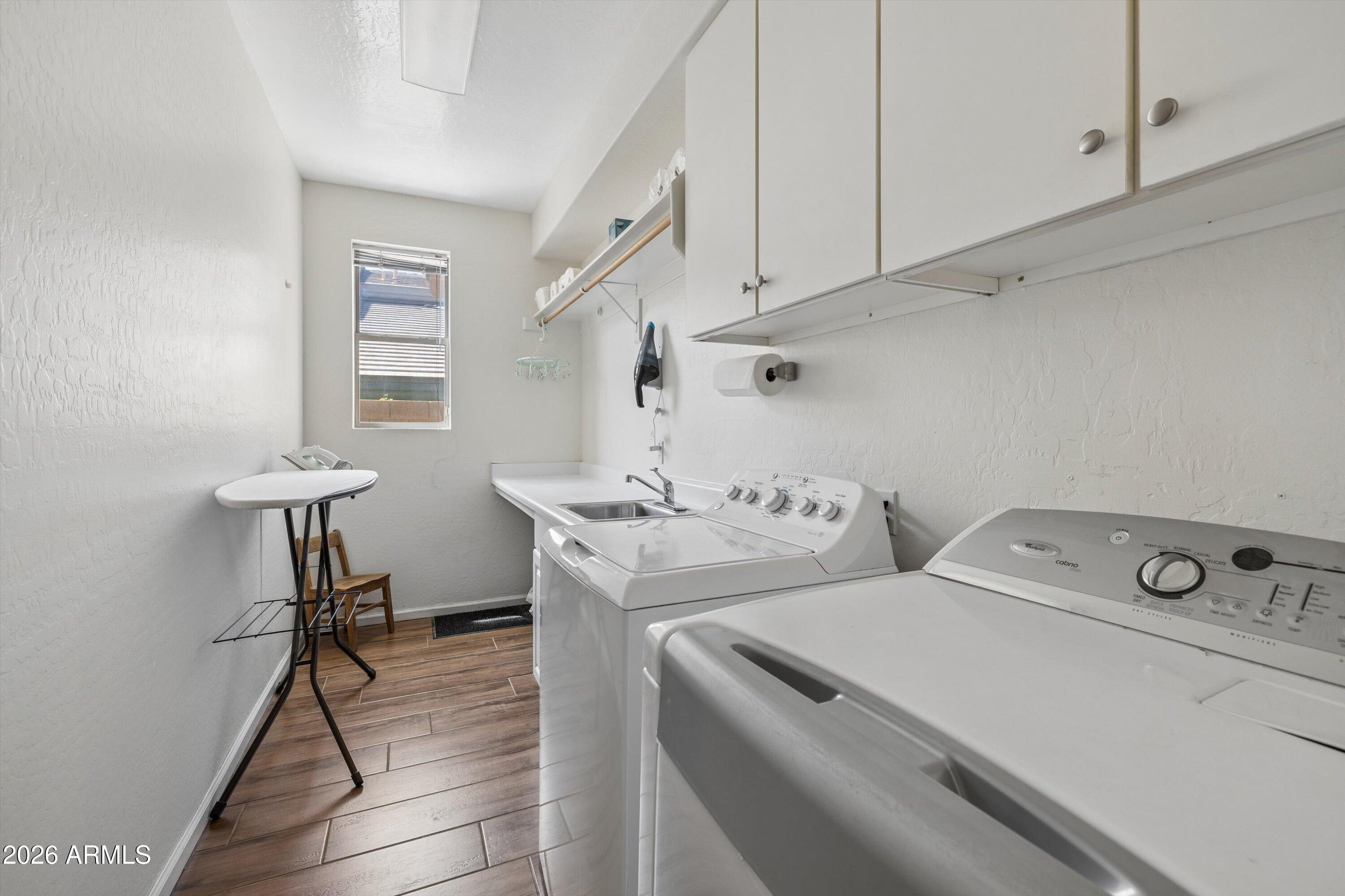 PALOMA PASEO - Residential