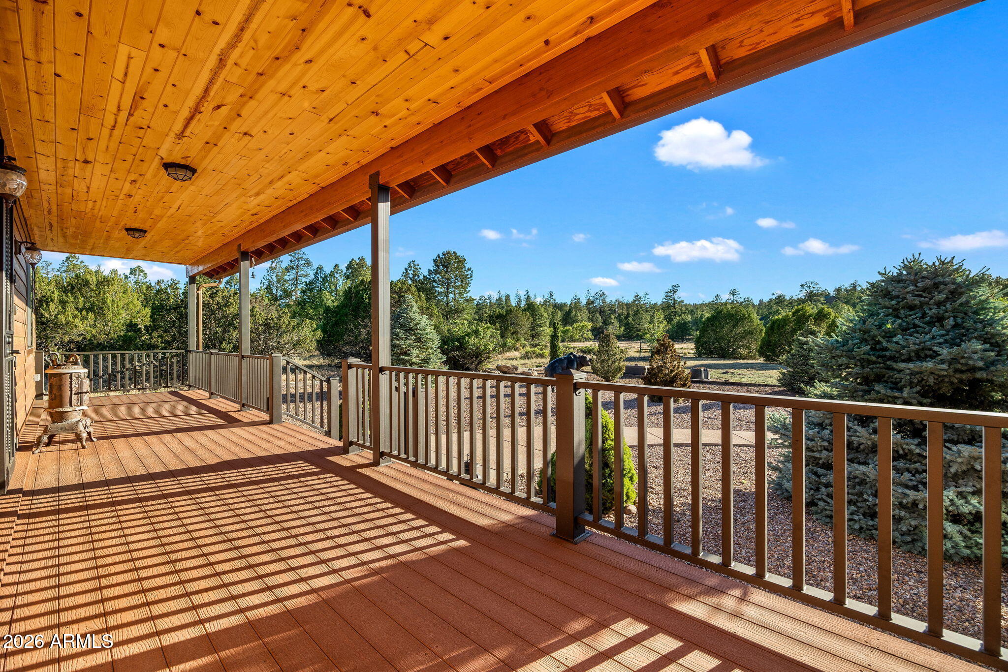 BUCKSKIN ARTISTS COMMUNITY - Residential
