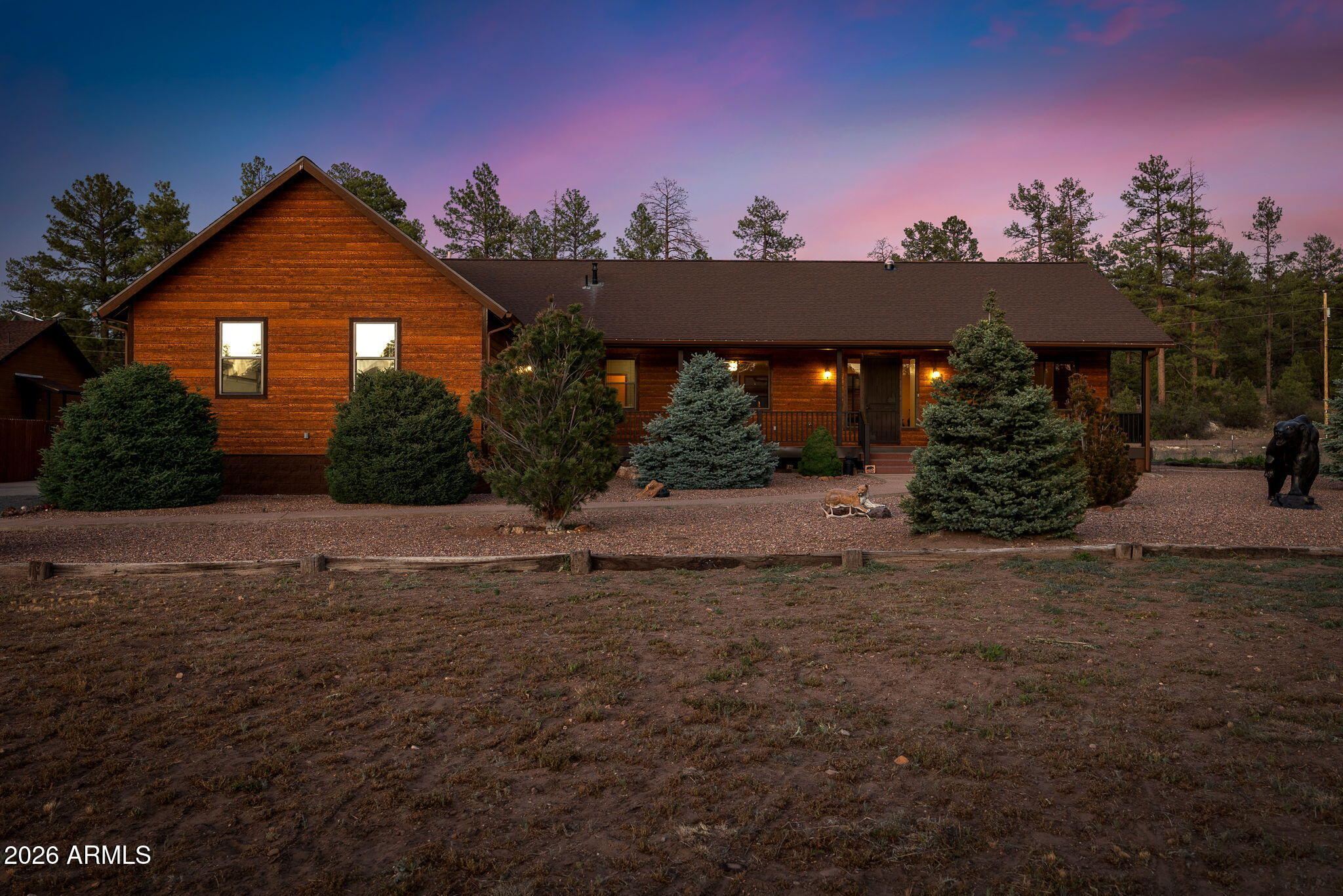 BUCKSKIN ARTISTS COMMUNITY - Residential