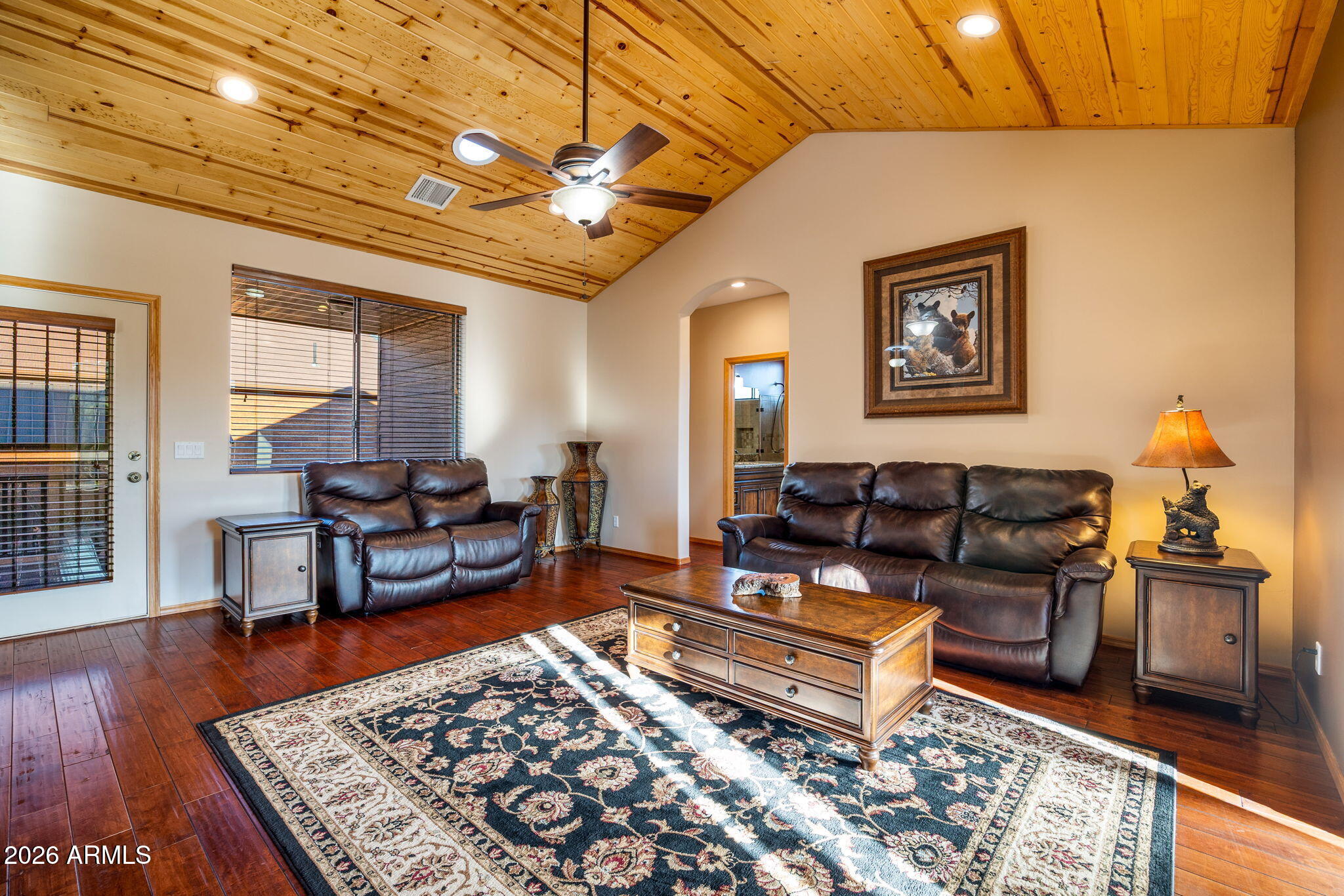 BUCKSKIN ARTISTS COMMUNITY - Residential