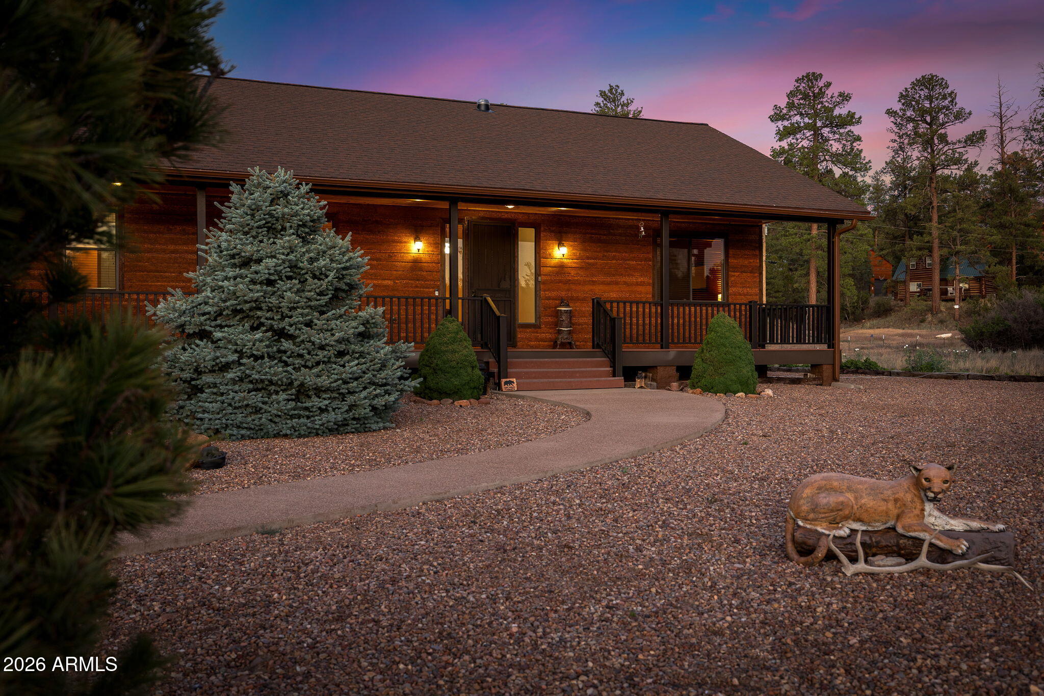 BUCKSKIN ARTISTS COMMUNITY - Residential