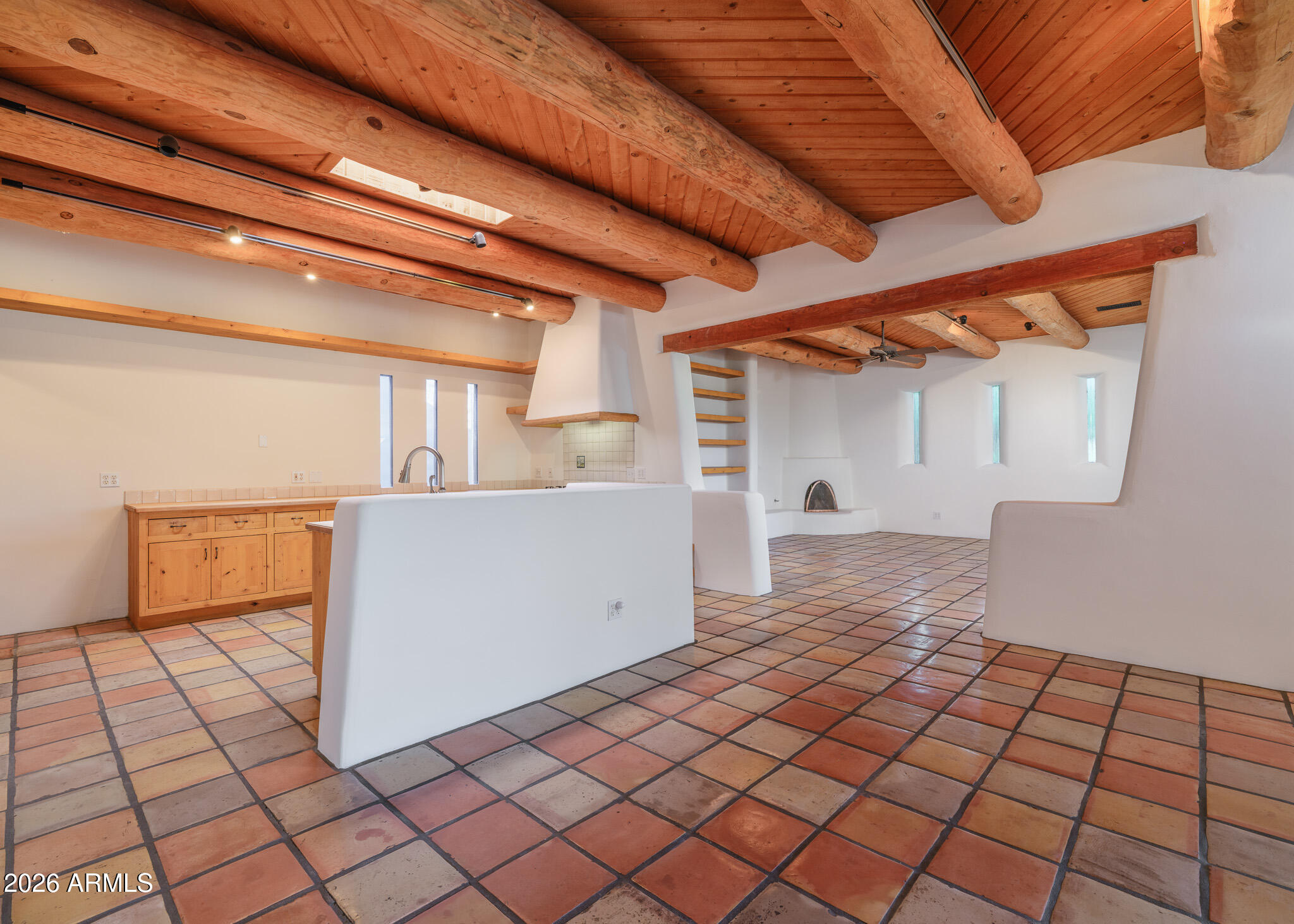 OLD ADOBE 2 - Residential