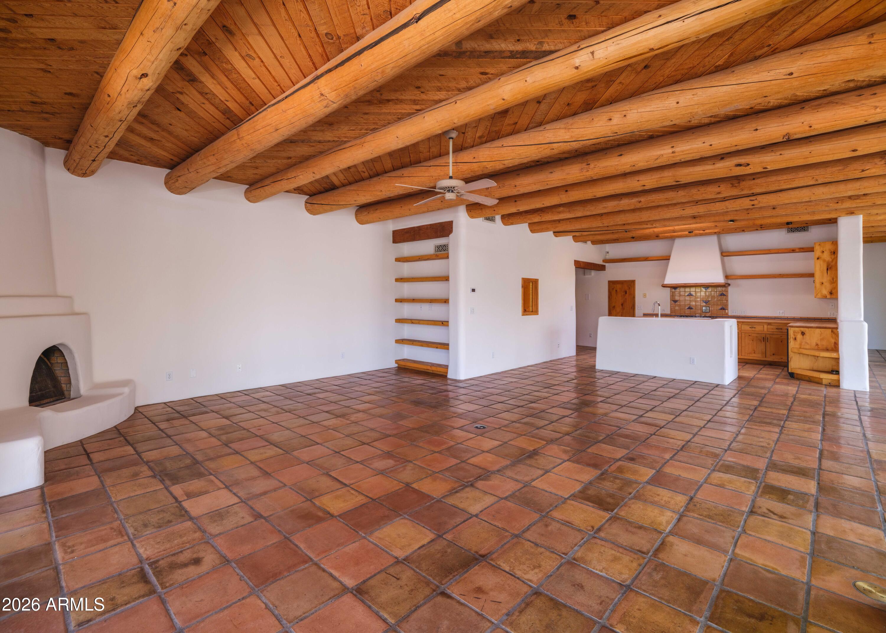 OLD ADOBE 2 - Residential