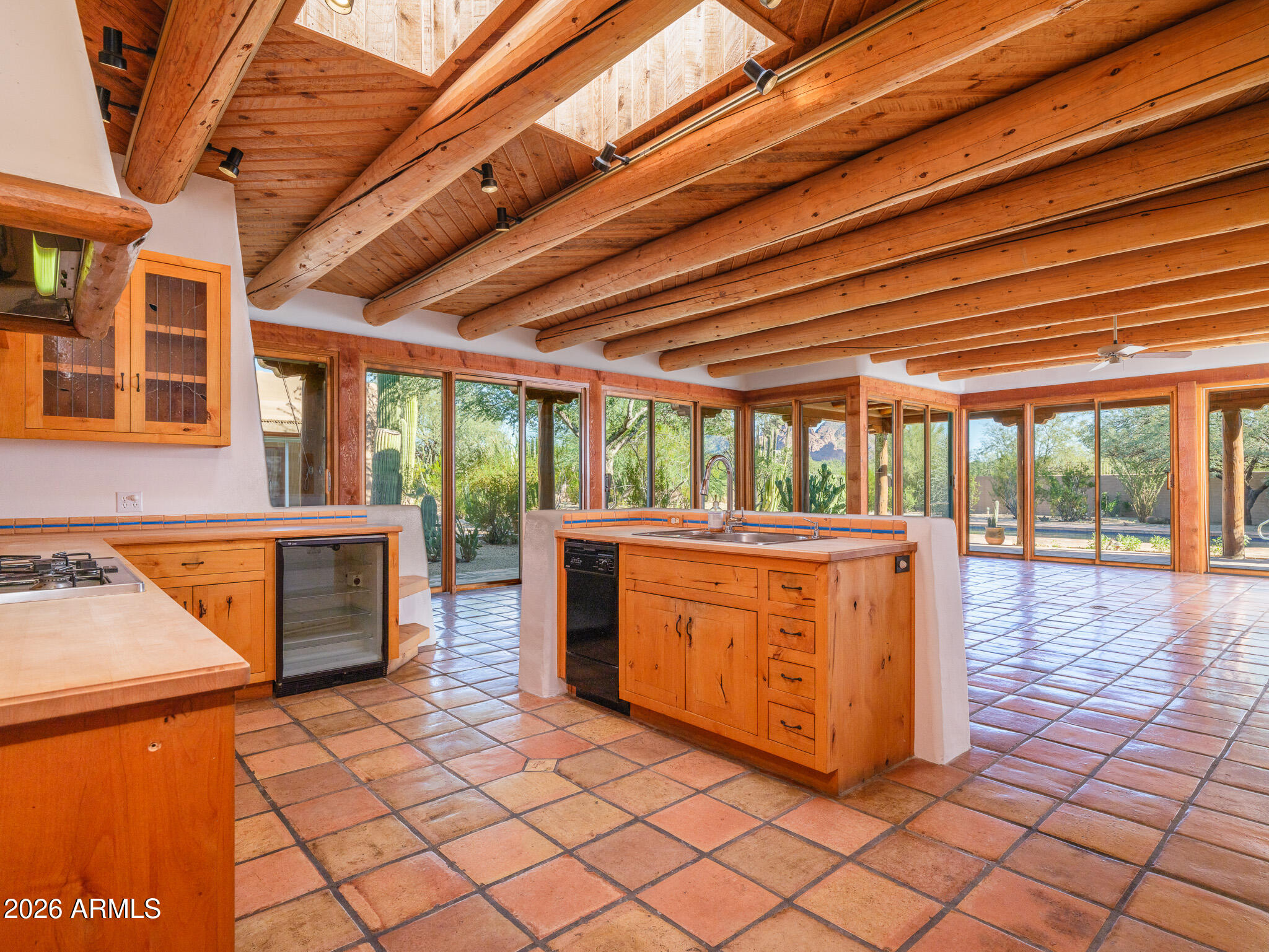 OLD ADOBE 2 - Residential