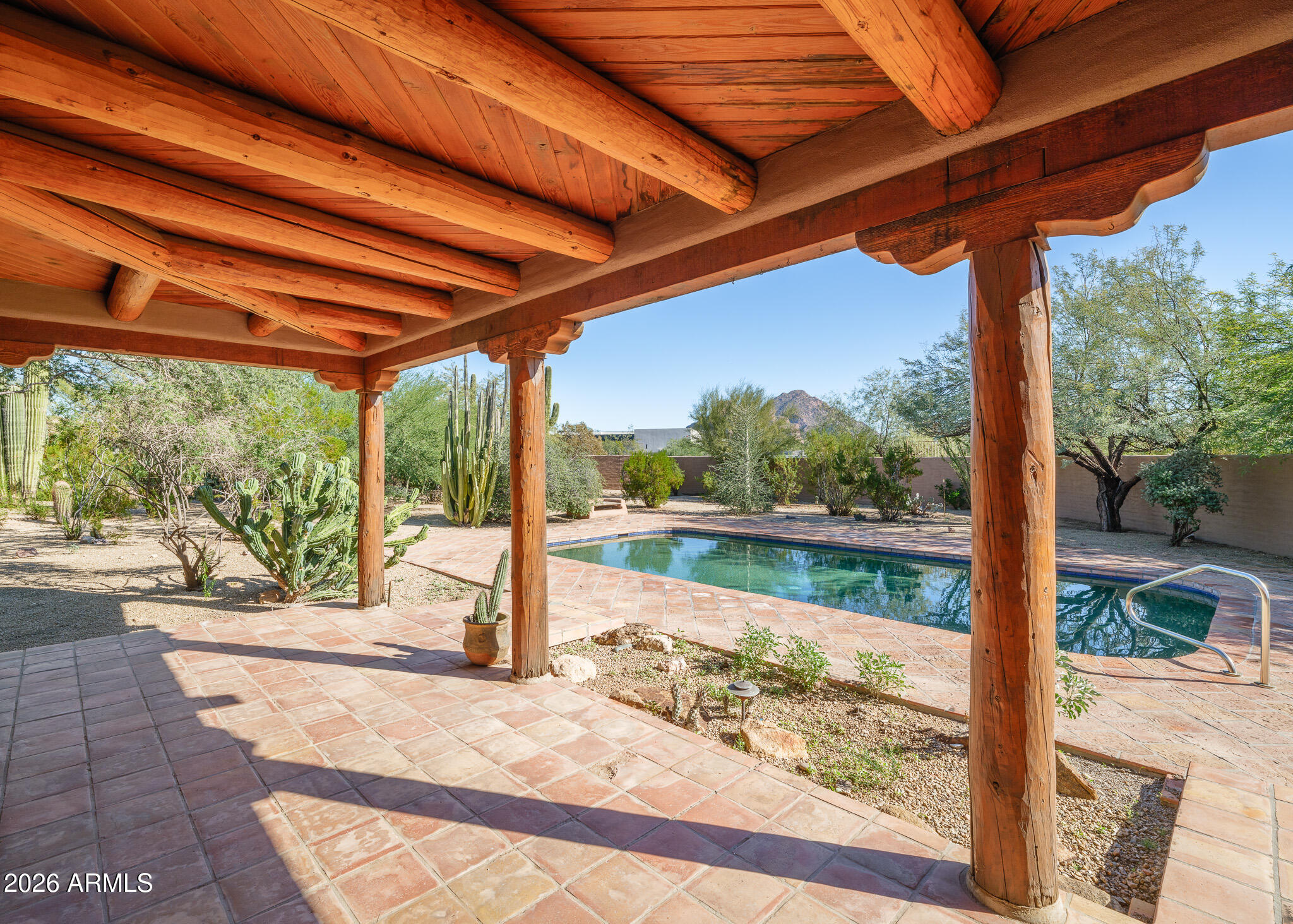 OLD ADOBE 2 - Residential