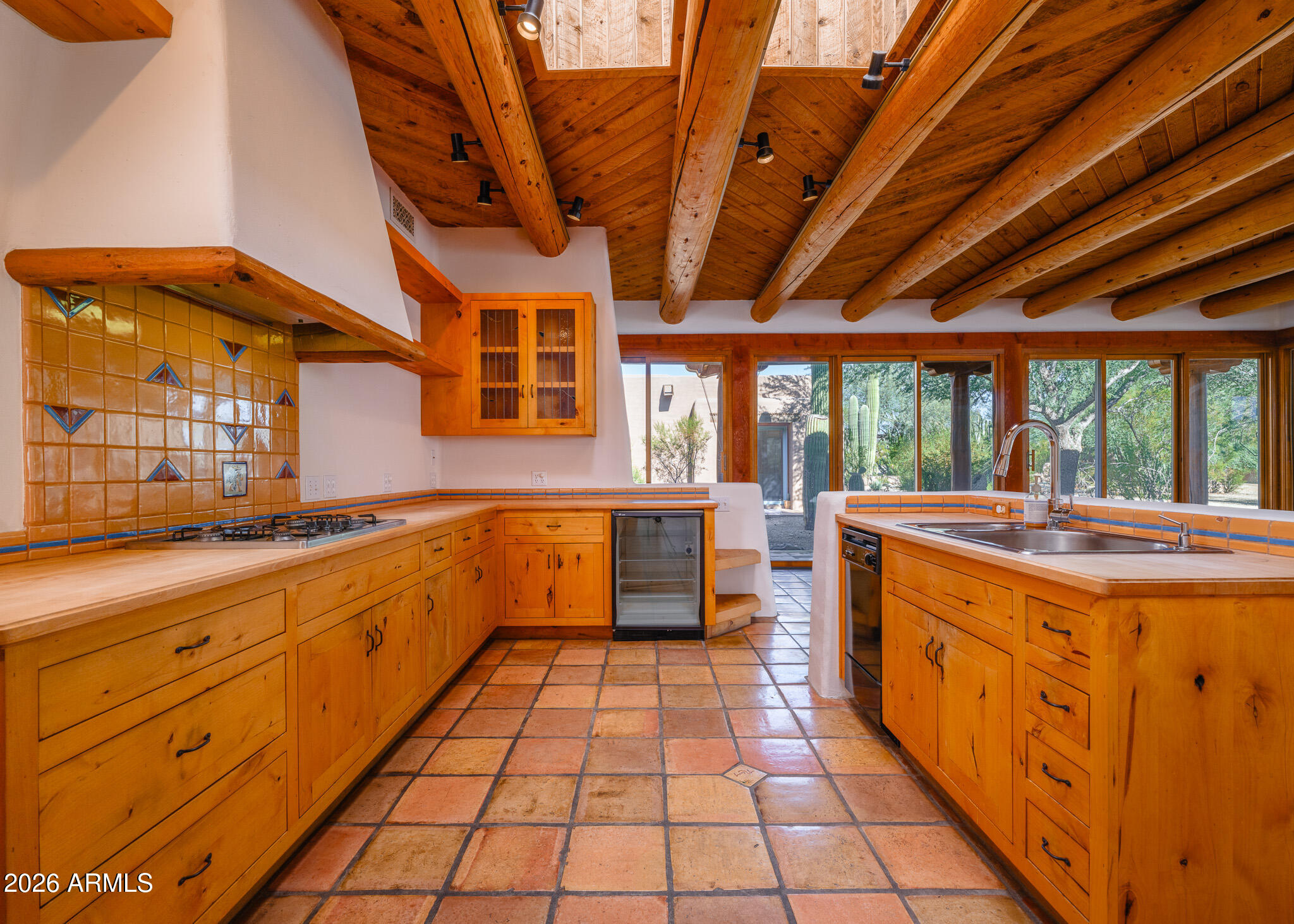 OLD ADOBE 2 - Residential