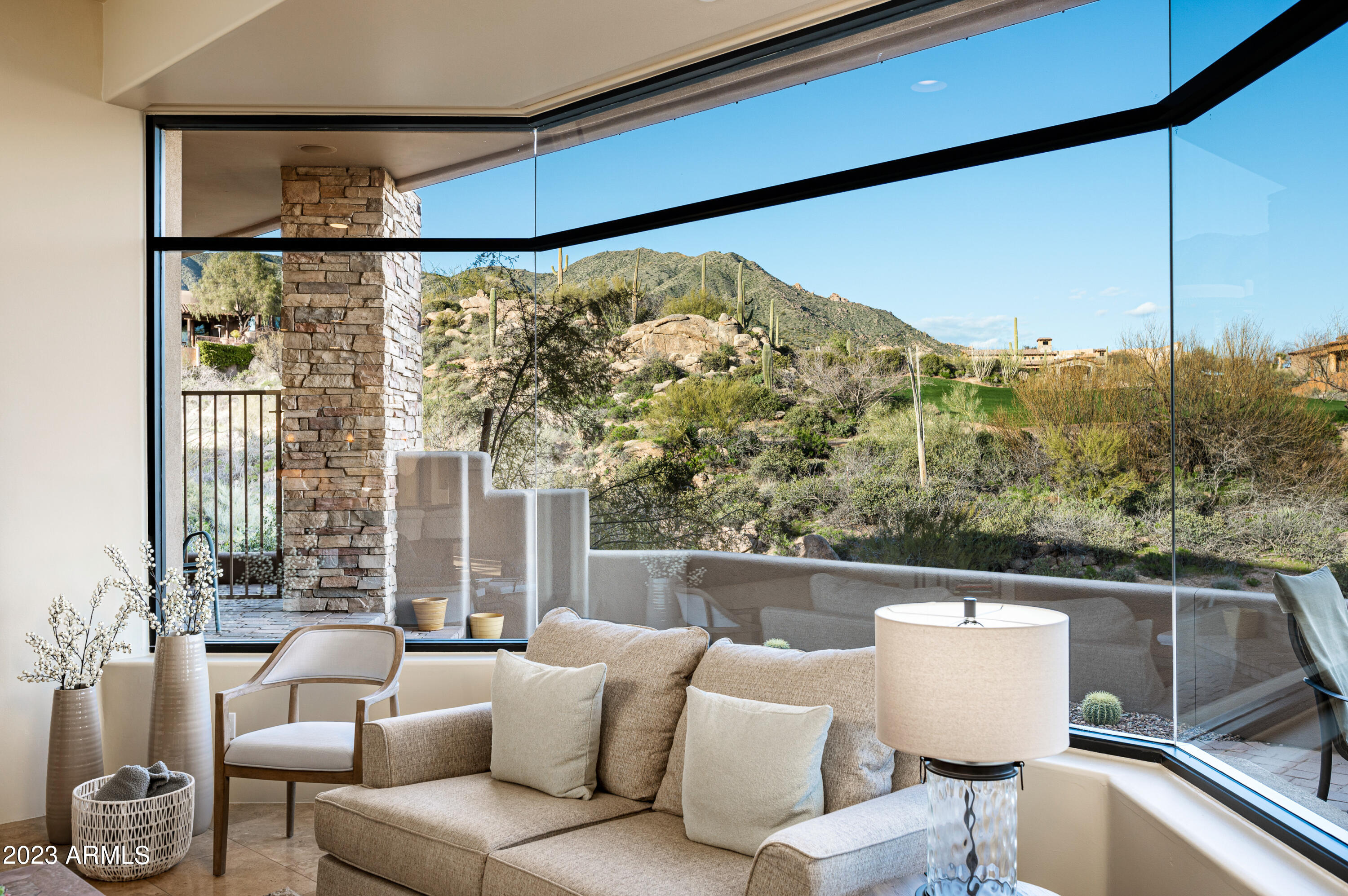 DESERT MOUNTAIN - Residential