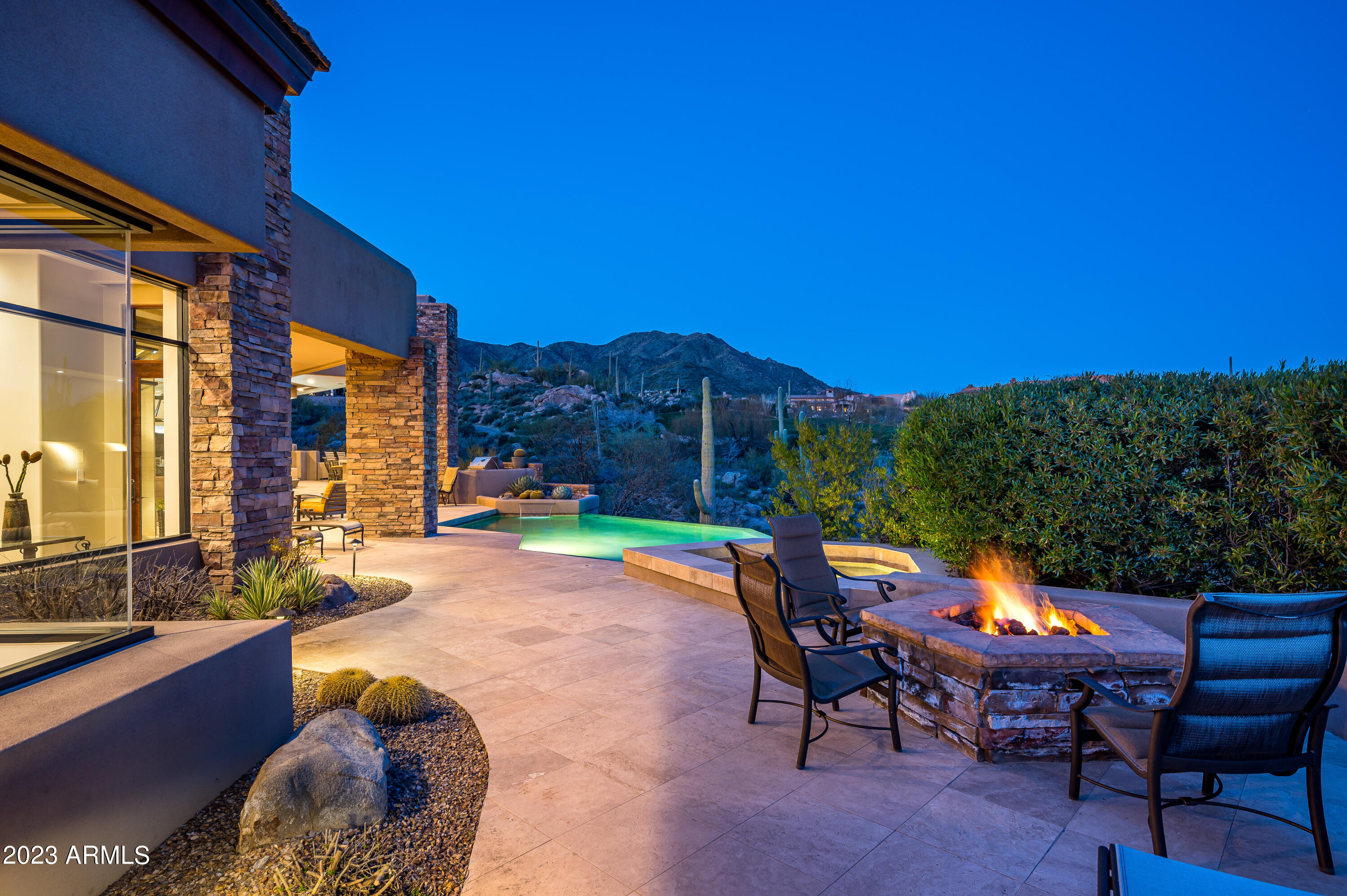 DESERT MOUNTAIN - Residential