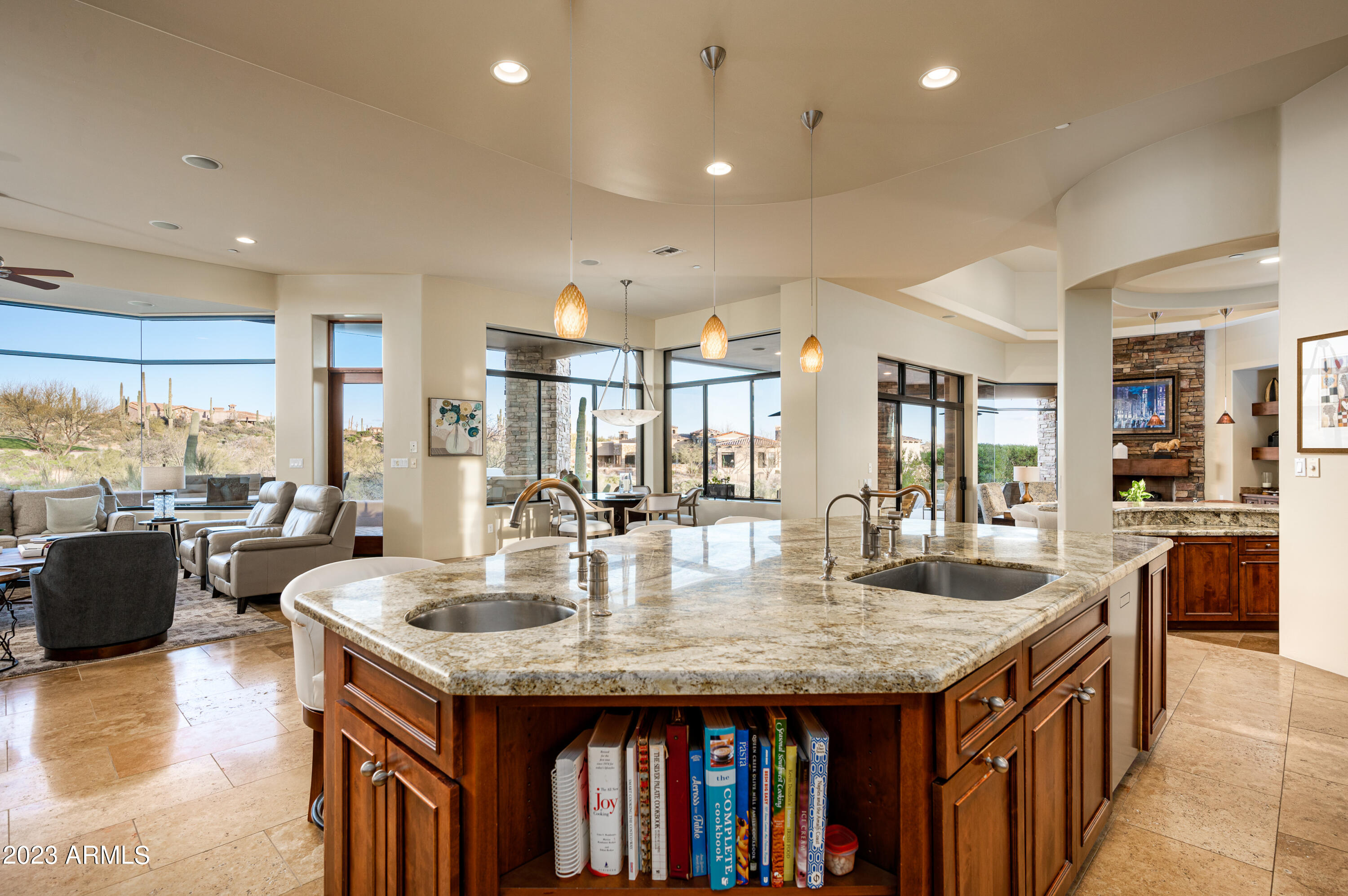 DESERT MOUNTAIN - Residential