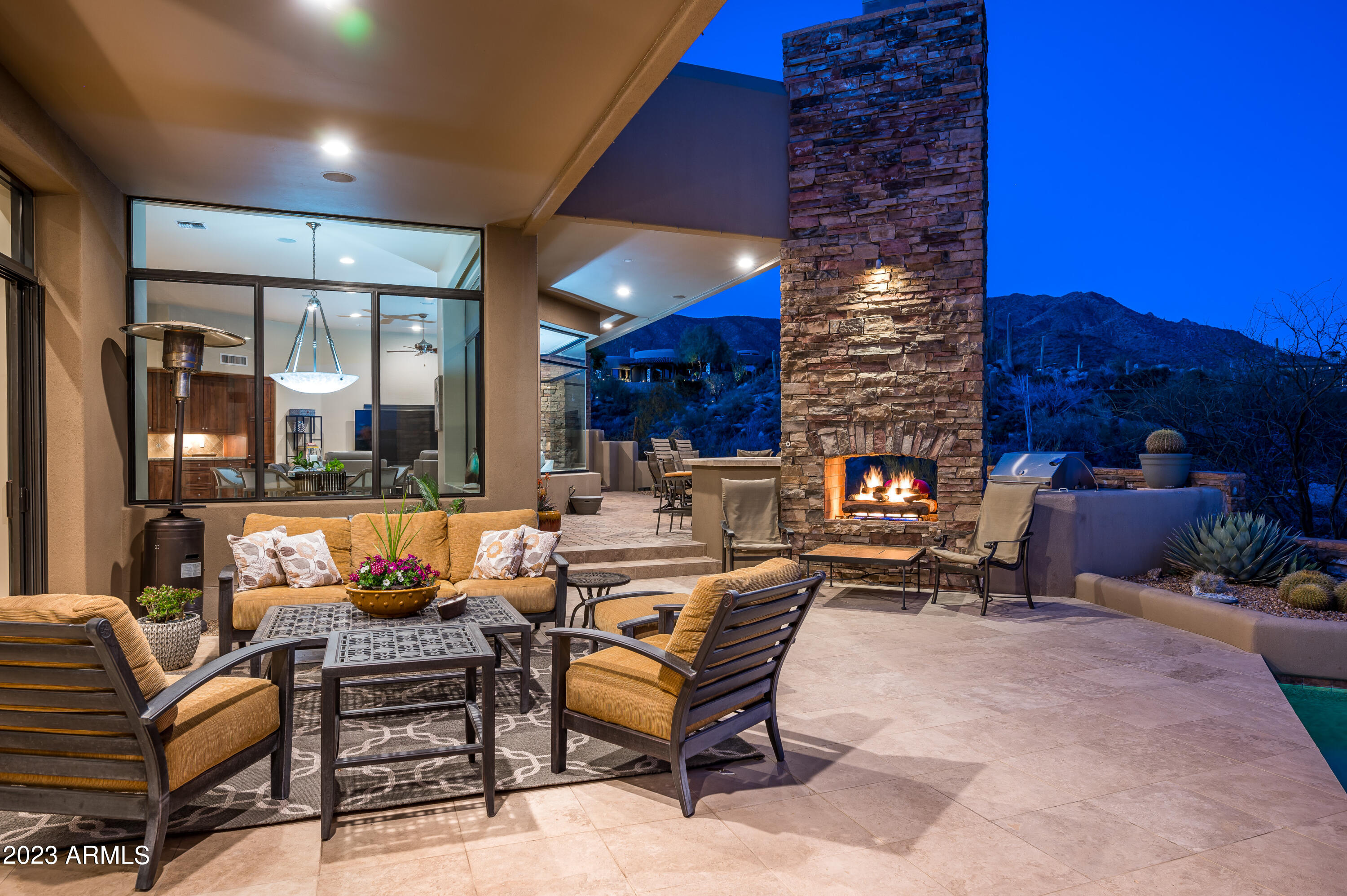 DESERT MOUNTAIN - Residential