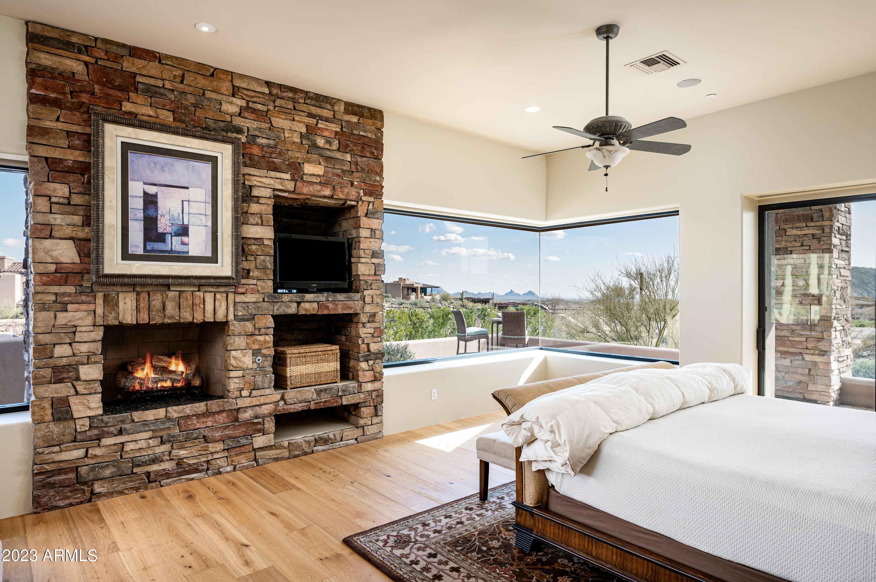 DESERT MOUNTAIN - Residential