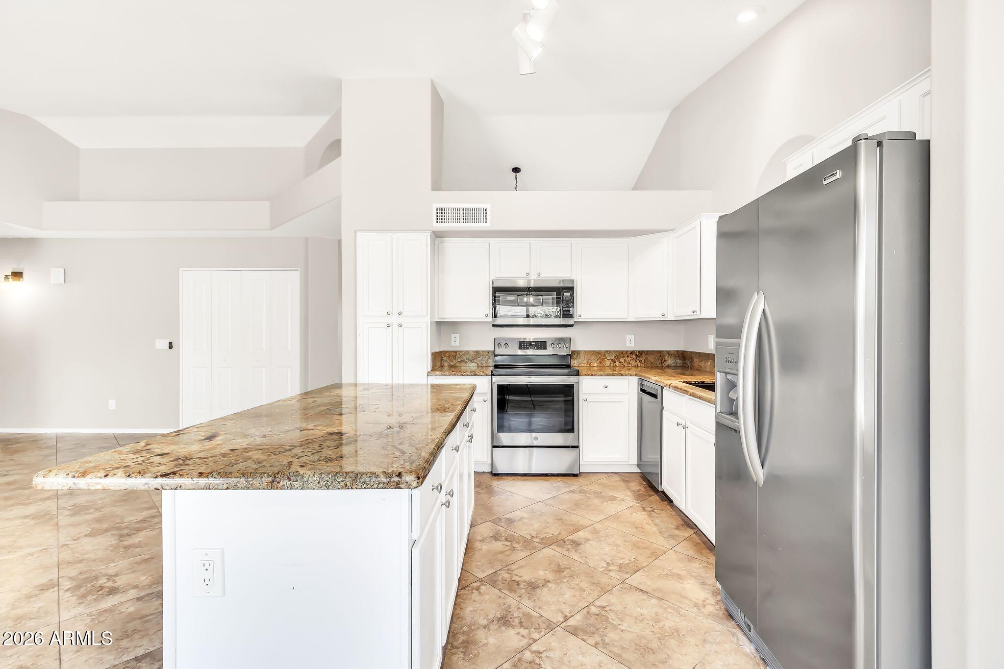 Lindsay Ranch - Residential