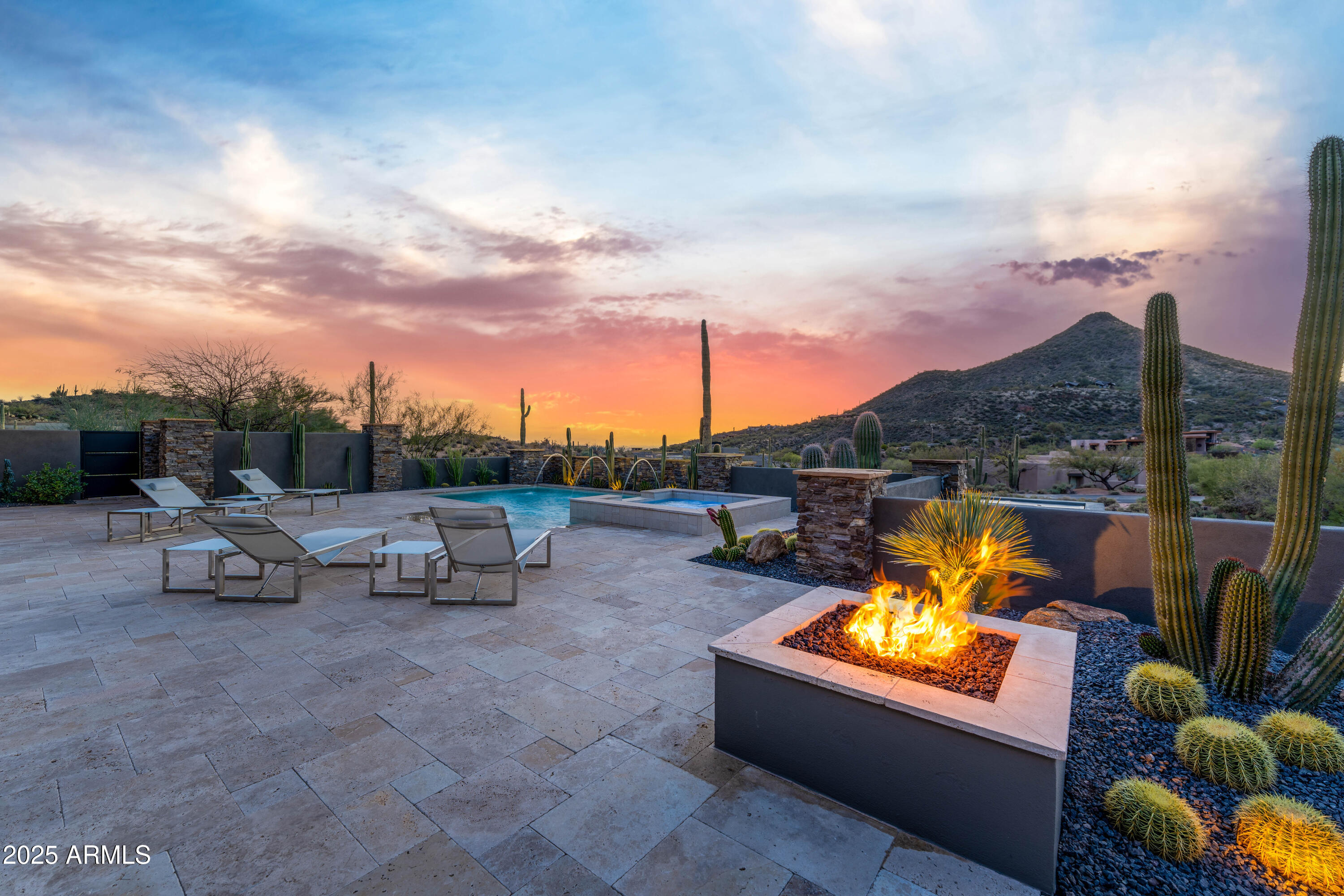DESERT MOUNTAIN - Residential