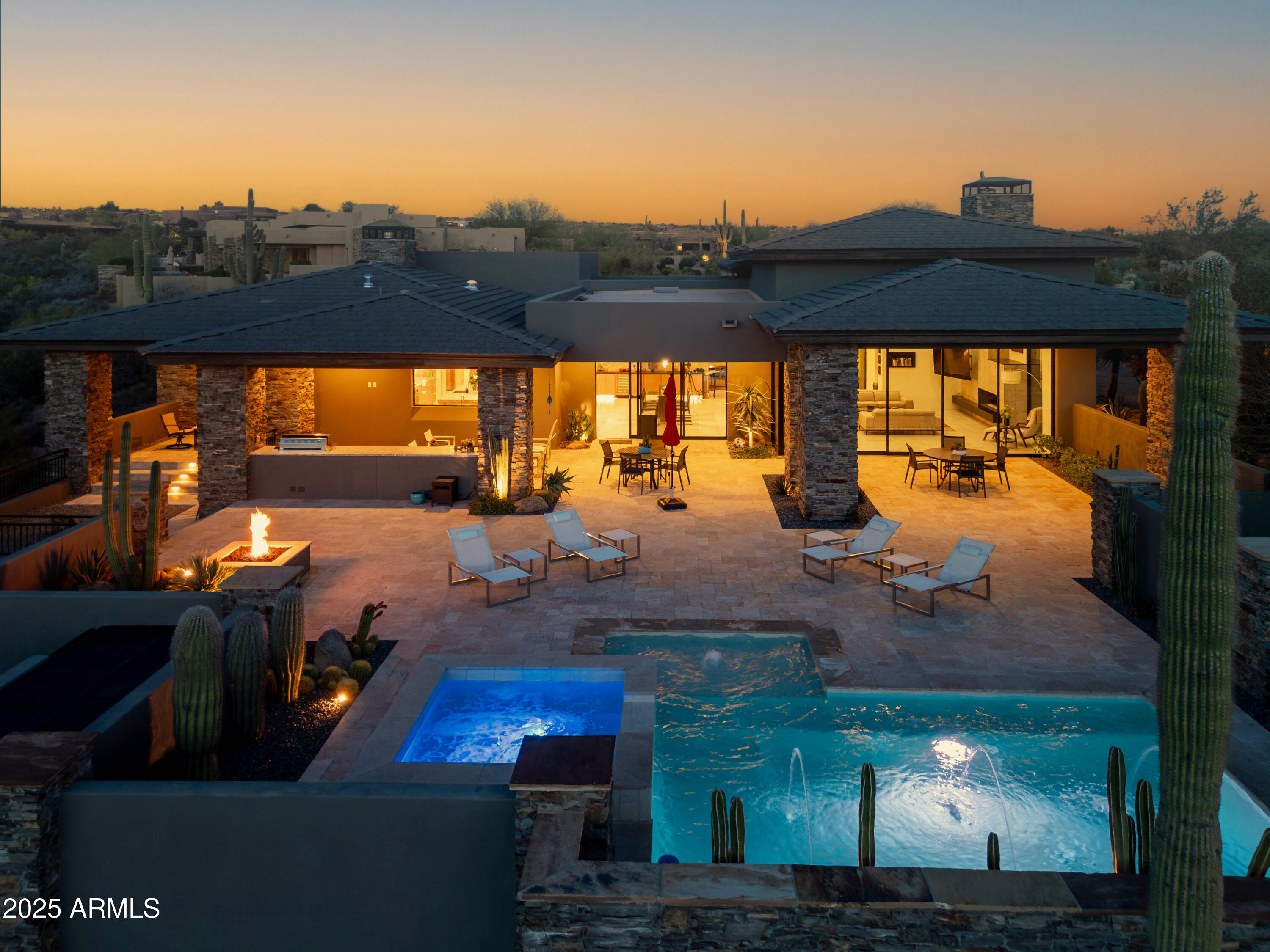 DESERT MOUNTAIN - Residential