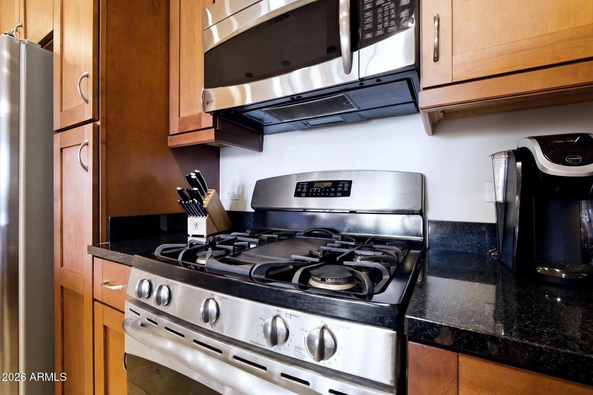 ARTESIA CONDOMINIUMS - Residential