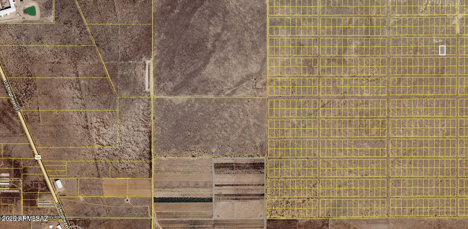 ARIZONA SUN SITES 10 - Land