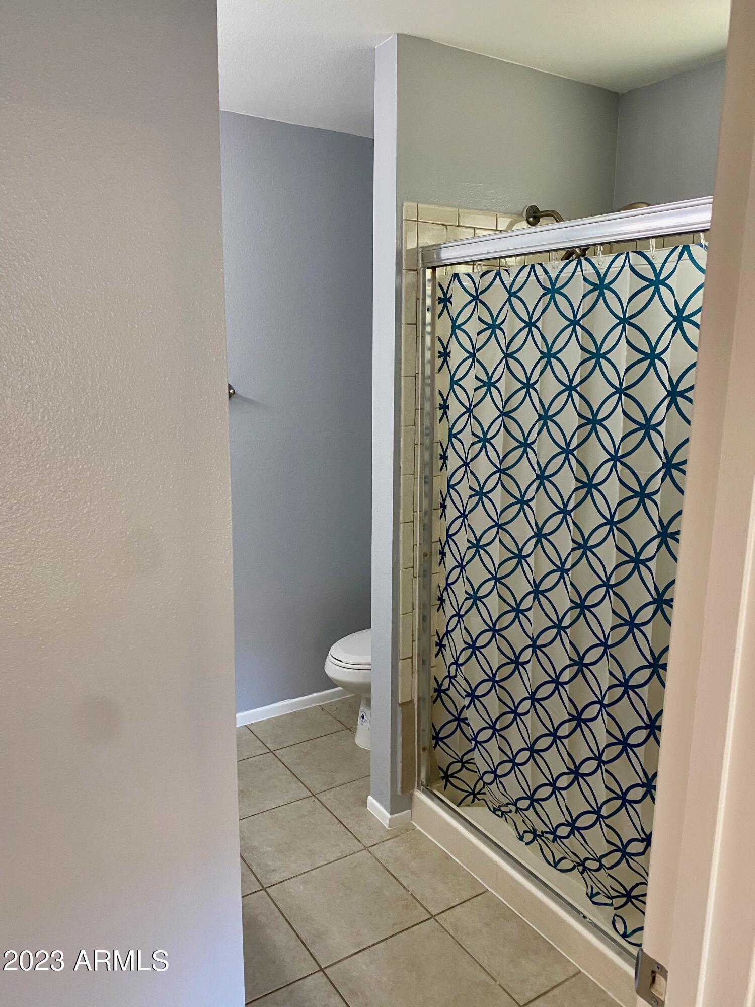 DEERVIEW UNIT 19 - Residential Lease