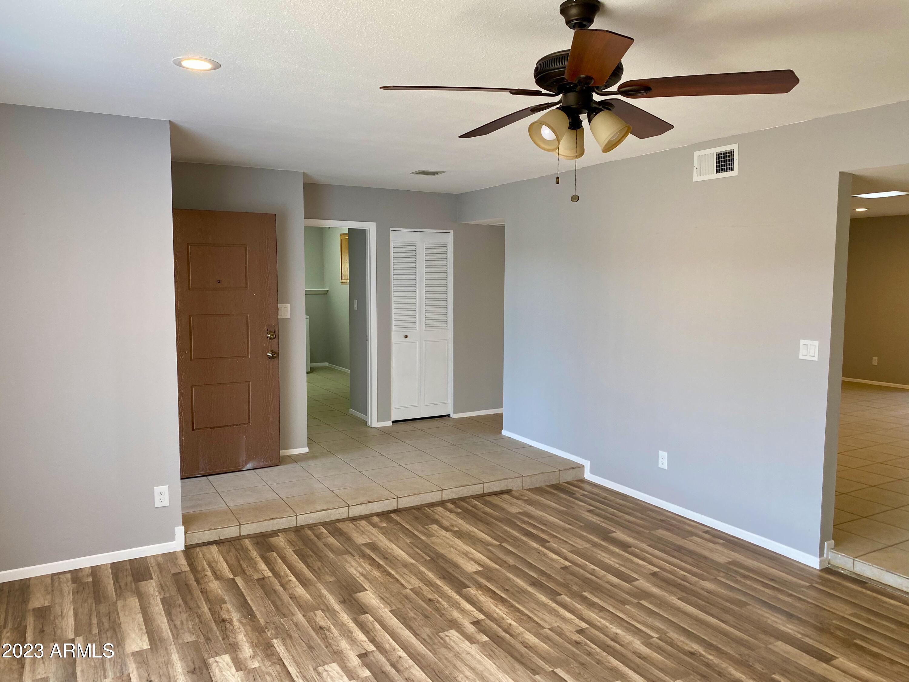 DEERVIEW UNIT 19 - Residential Lease