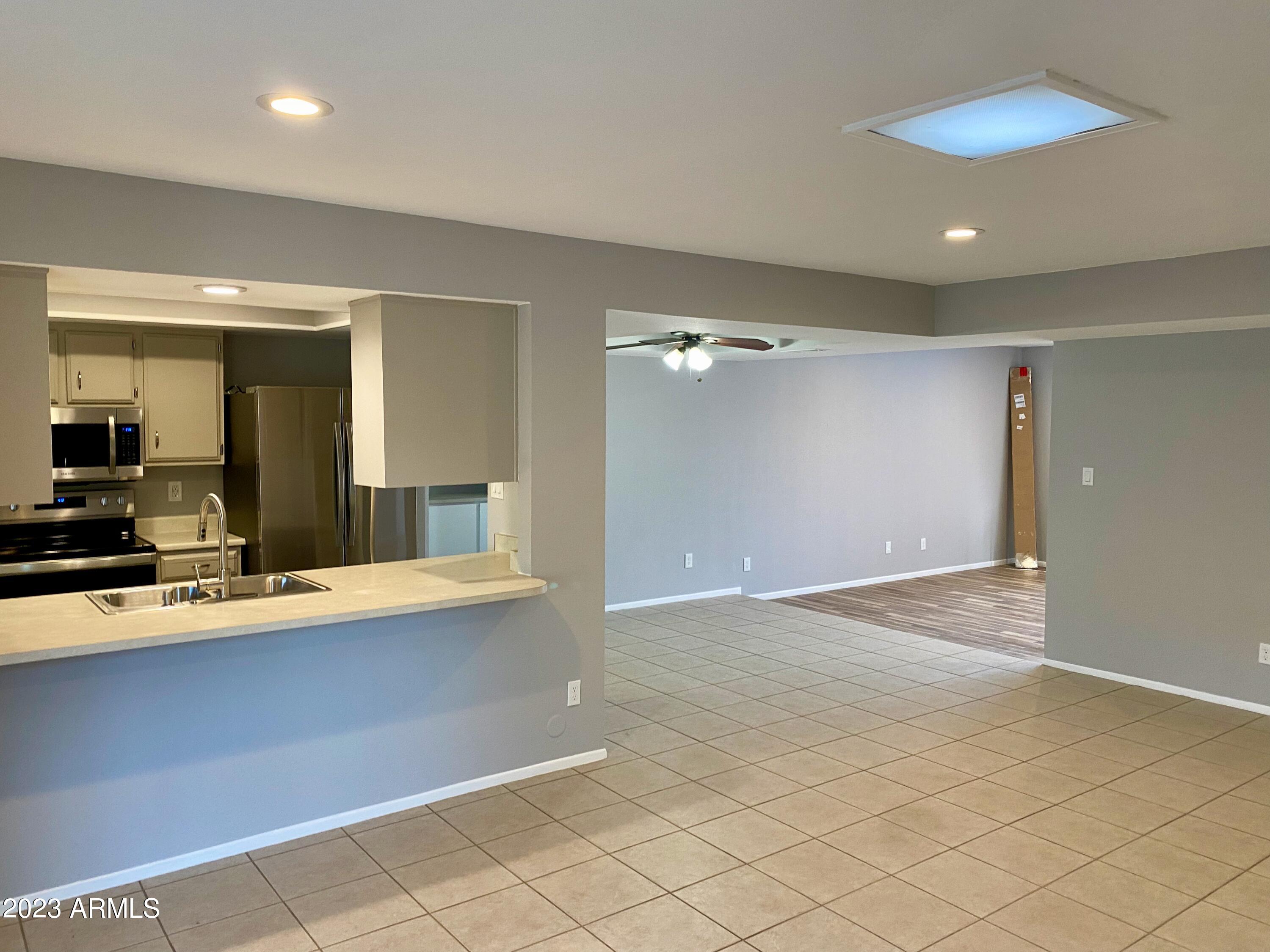 DEERVIEW UNIT 19 - Residential Lease