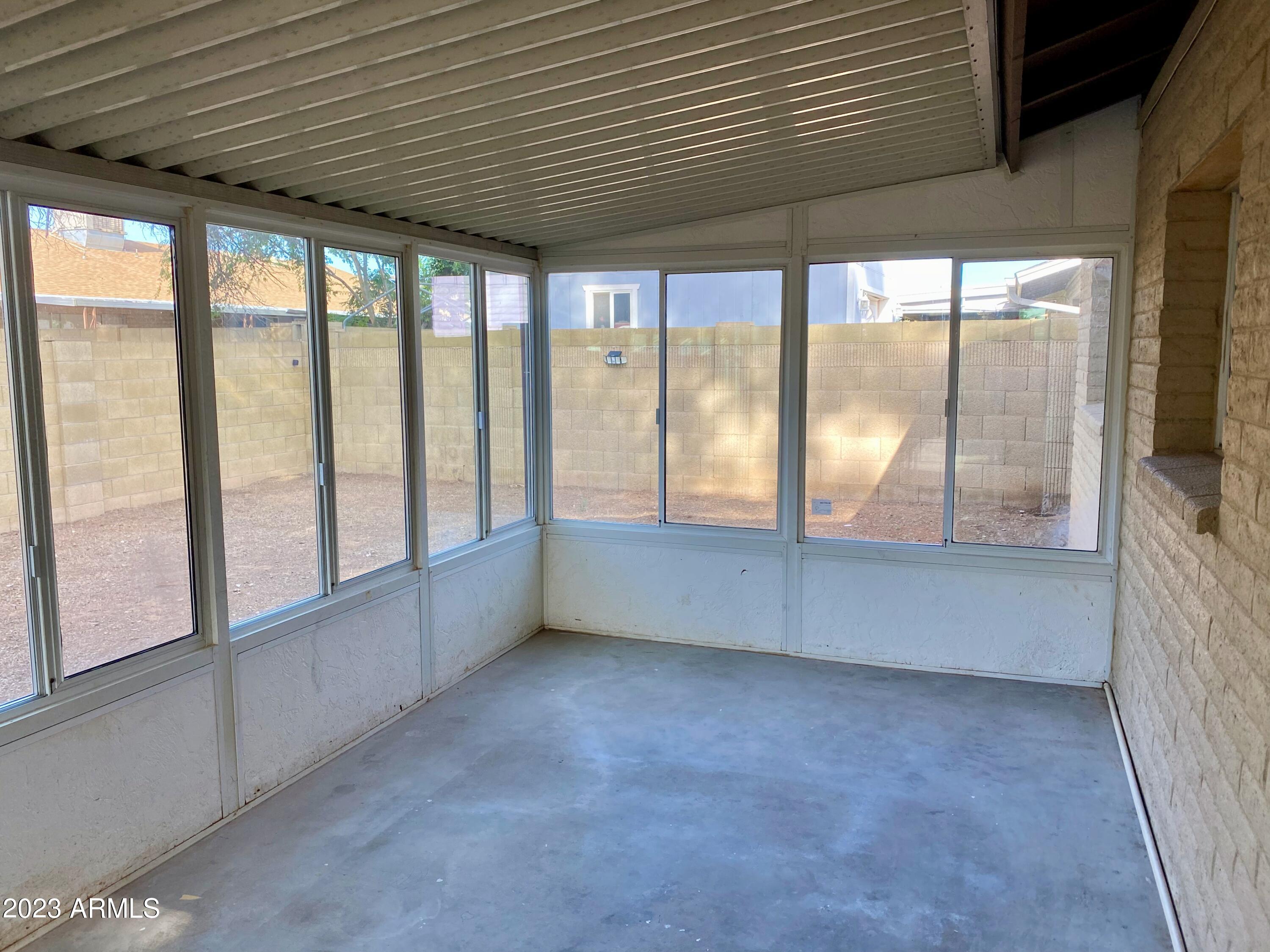 DEERVIEW UNIT 19 - Residential Lease