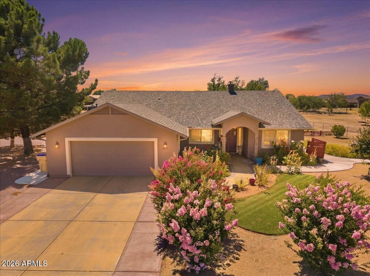 MESA VIEW ESTATES - Residential