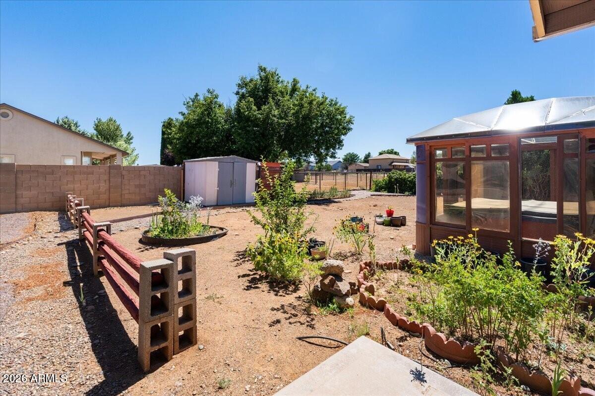 MESA VIEW ESTATES - Residential