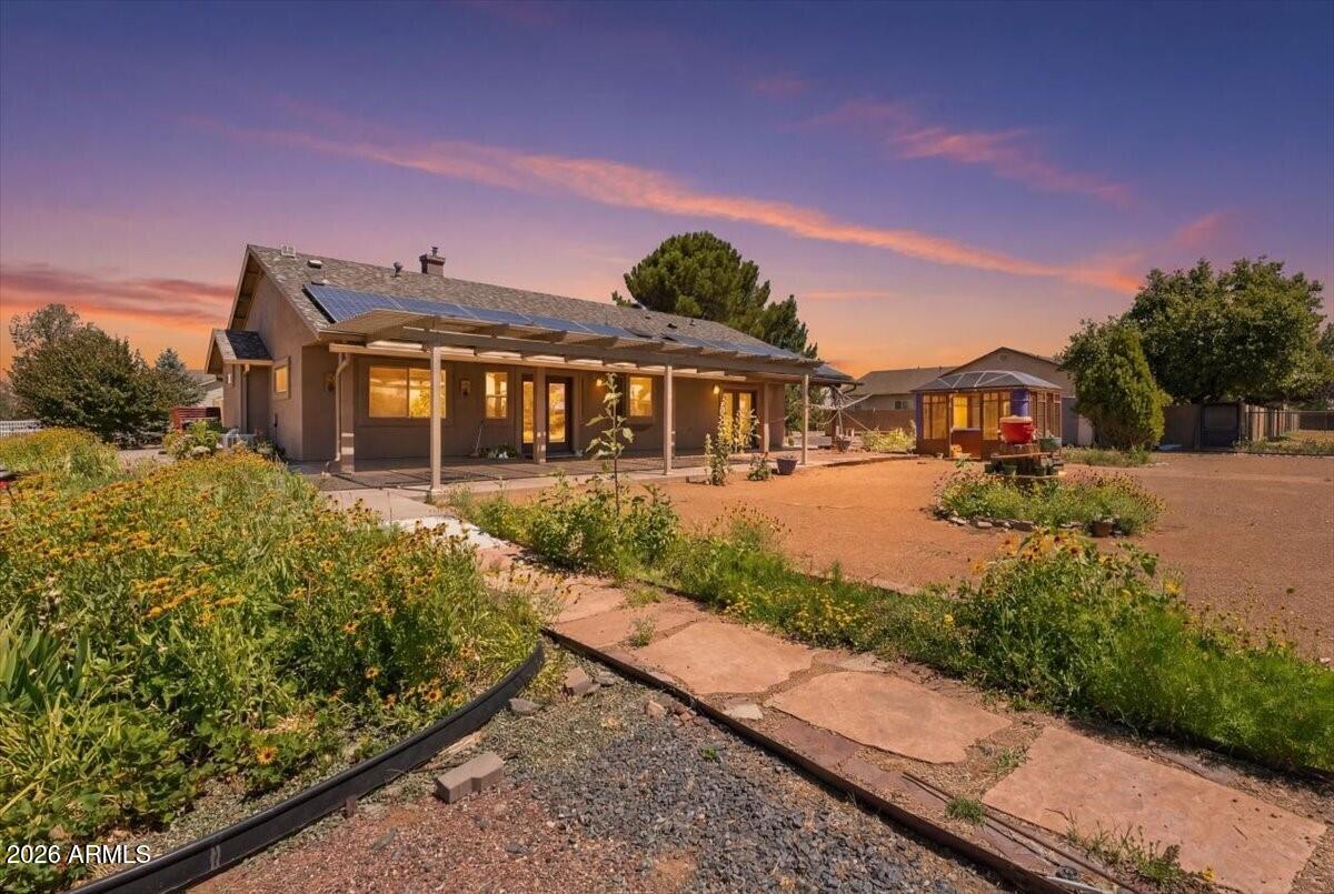 MESA VIEW ESTATES - Residential