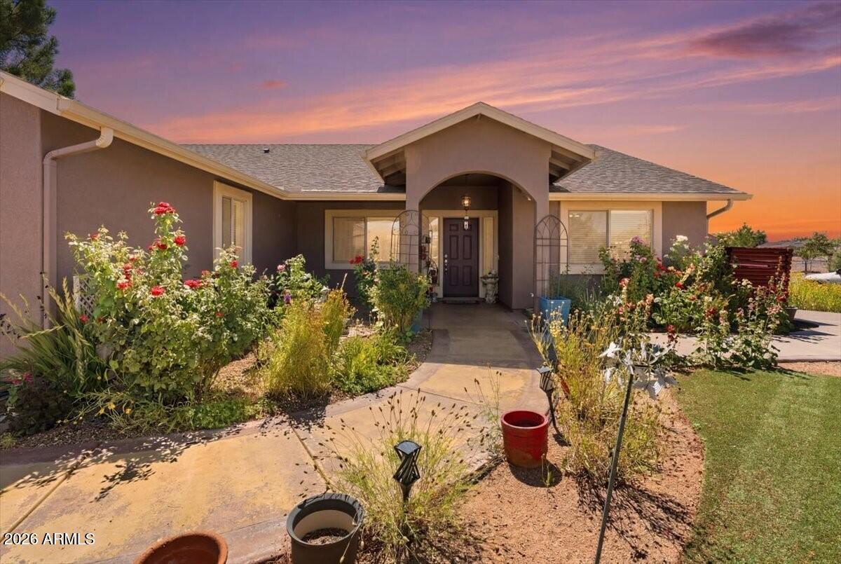 MESA VIEW ESTATES - Residential