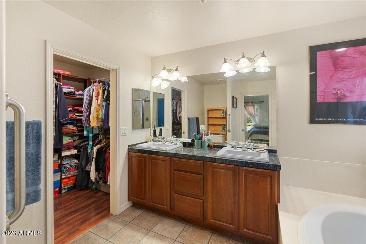 MESA VIEW ESTATES - Residential