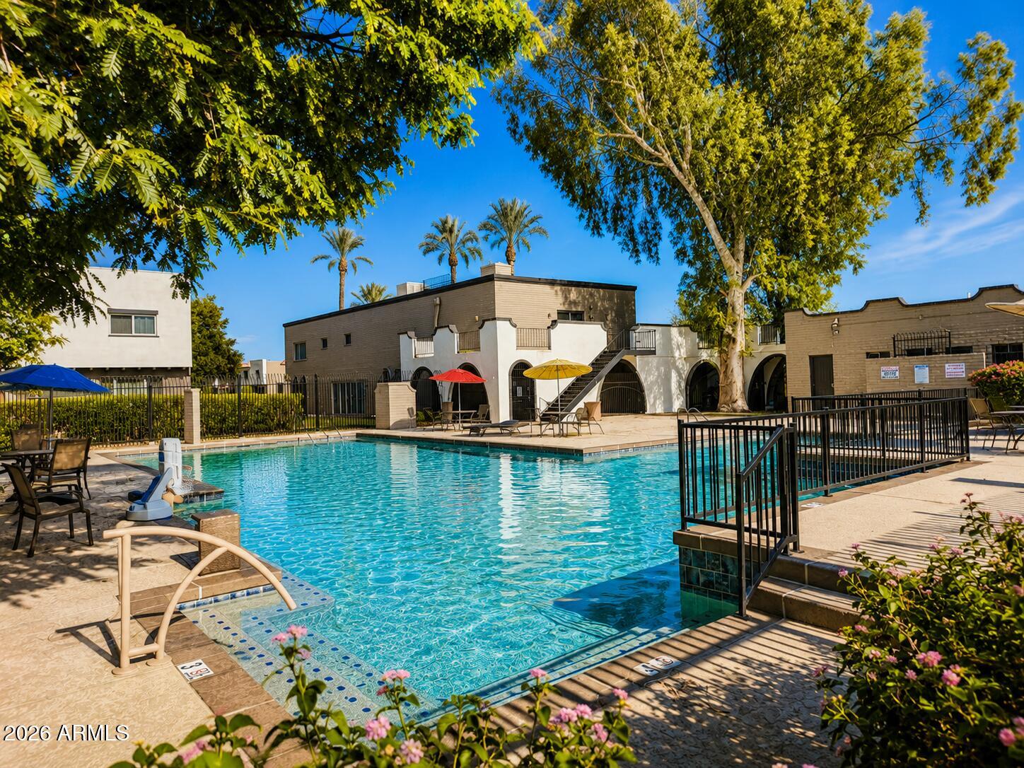 VILLA SEVILLE TOWNHOUSES - Residential