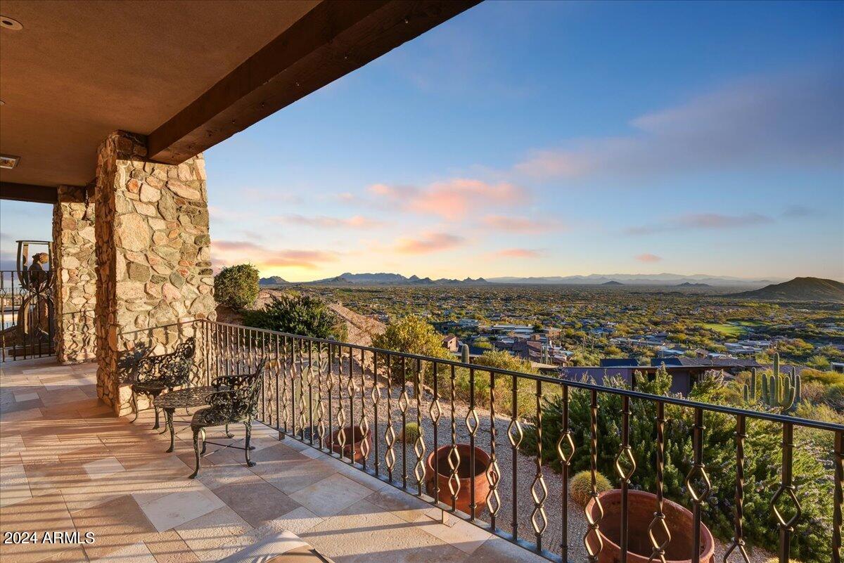DESERT MOUNTAIN - Residential