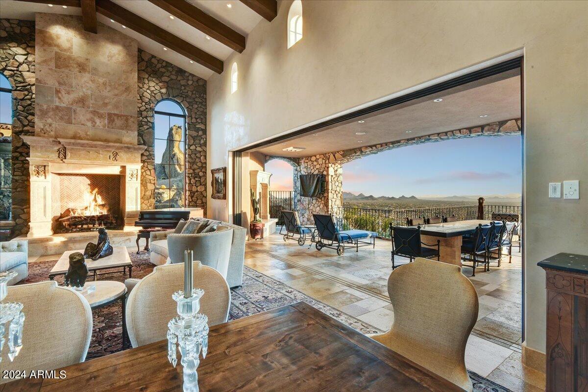 DESERT MOUNTAIN - Residential