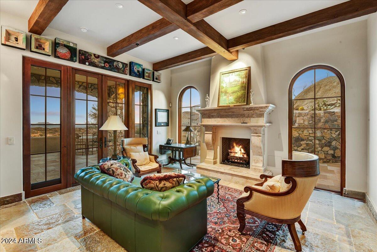 DESERT MOUNTAIN - Residential