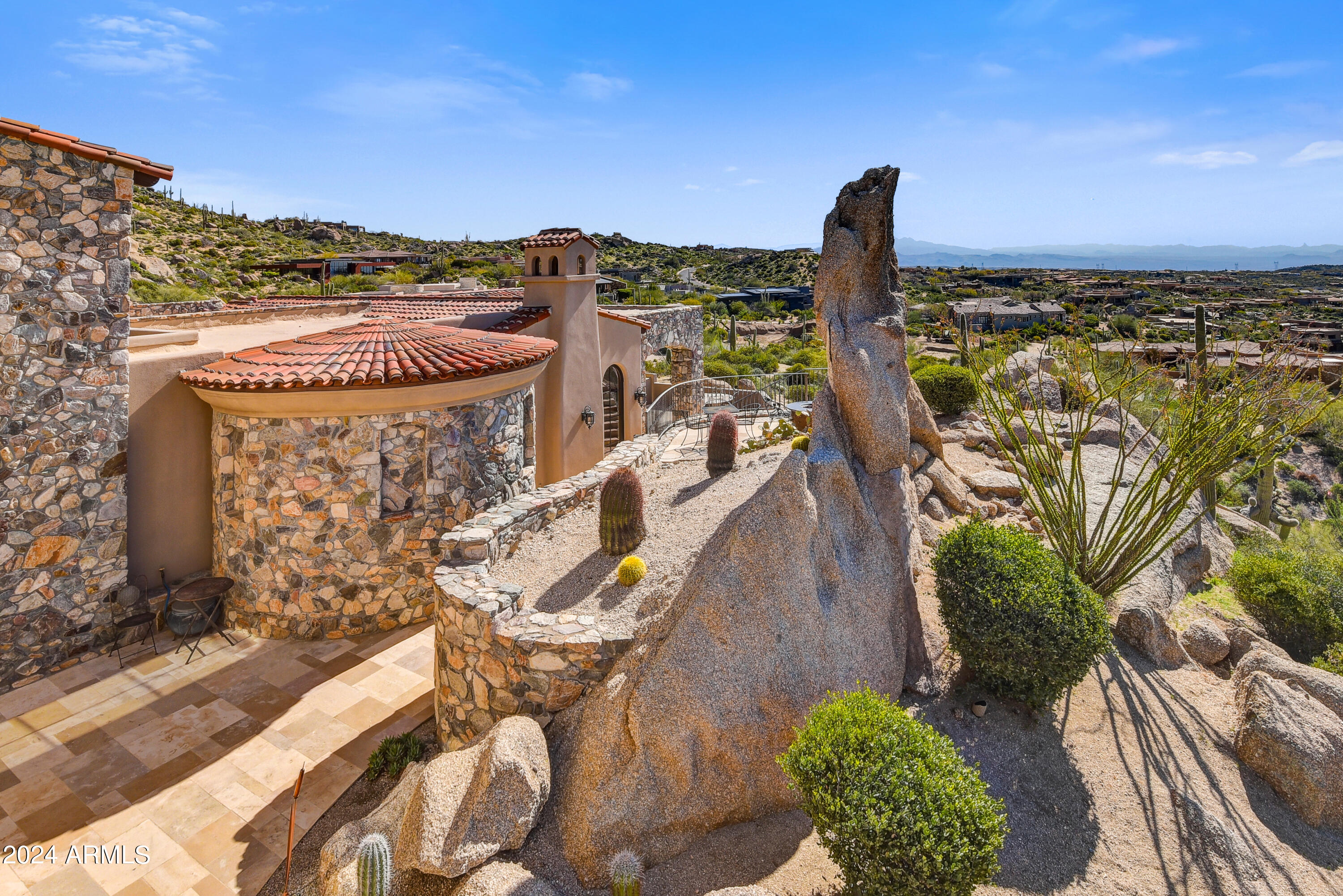 DESERT MOUNTAIN - Residential