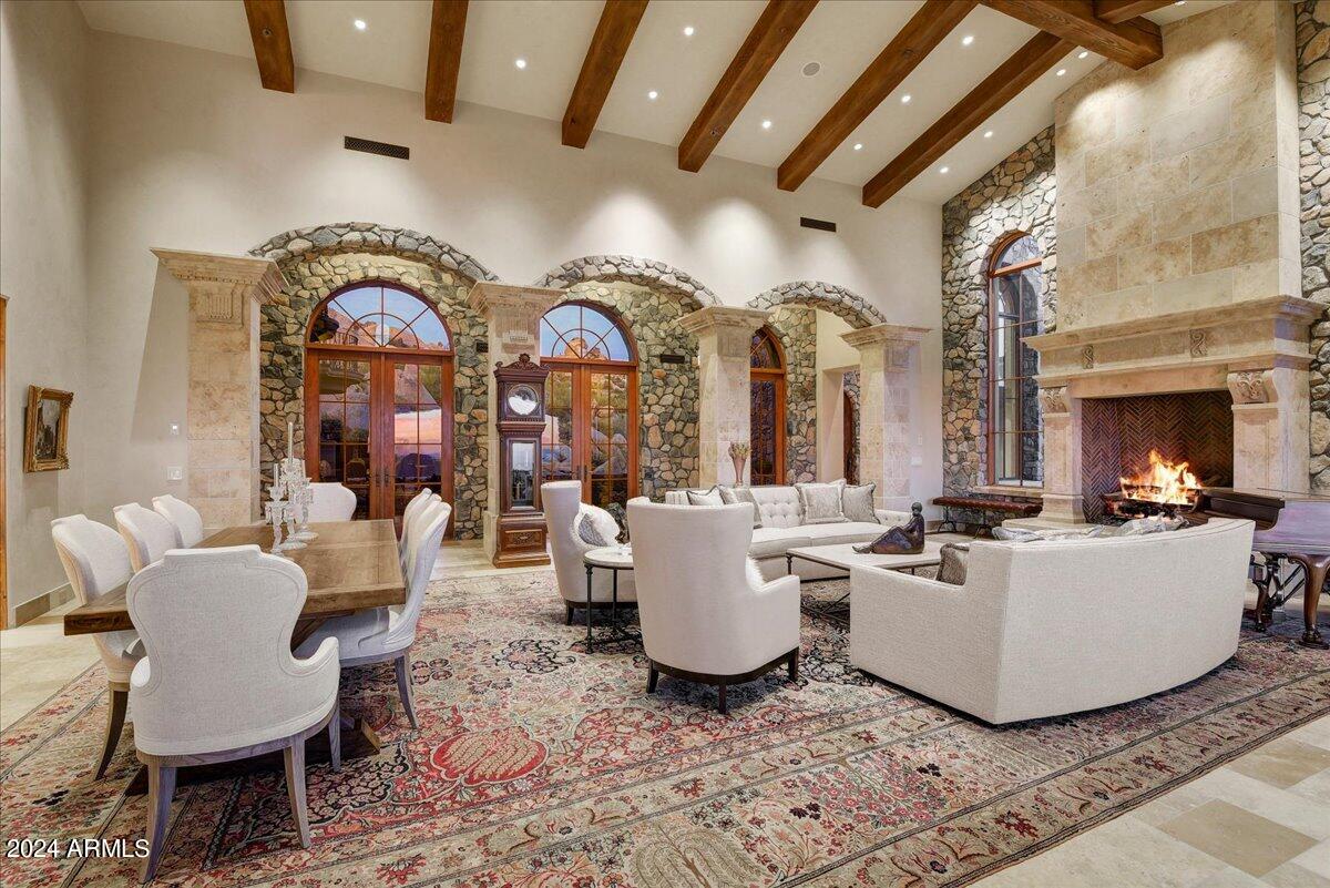 DESERT MOUNTAIN - Residential