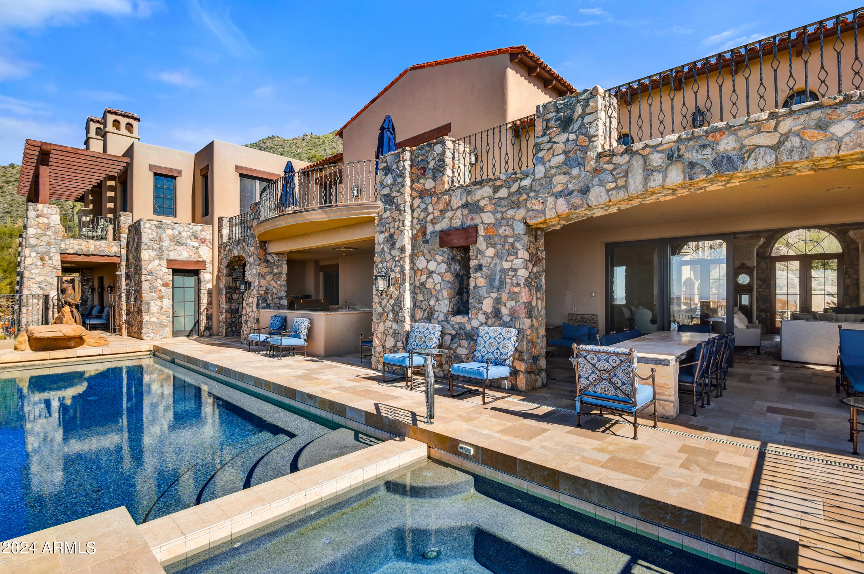DESERT MOUNTAIN - Residential