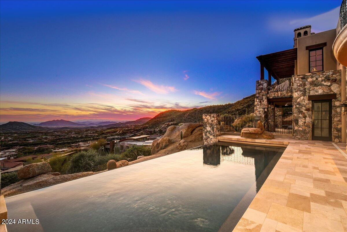 DESERT MOUNTAIN - Residential
