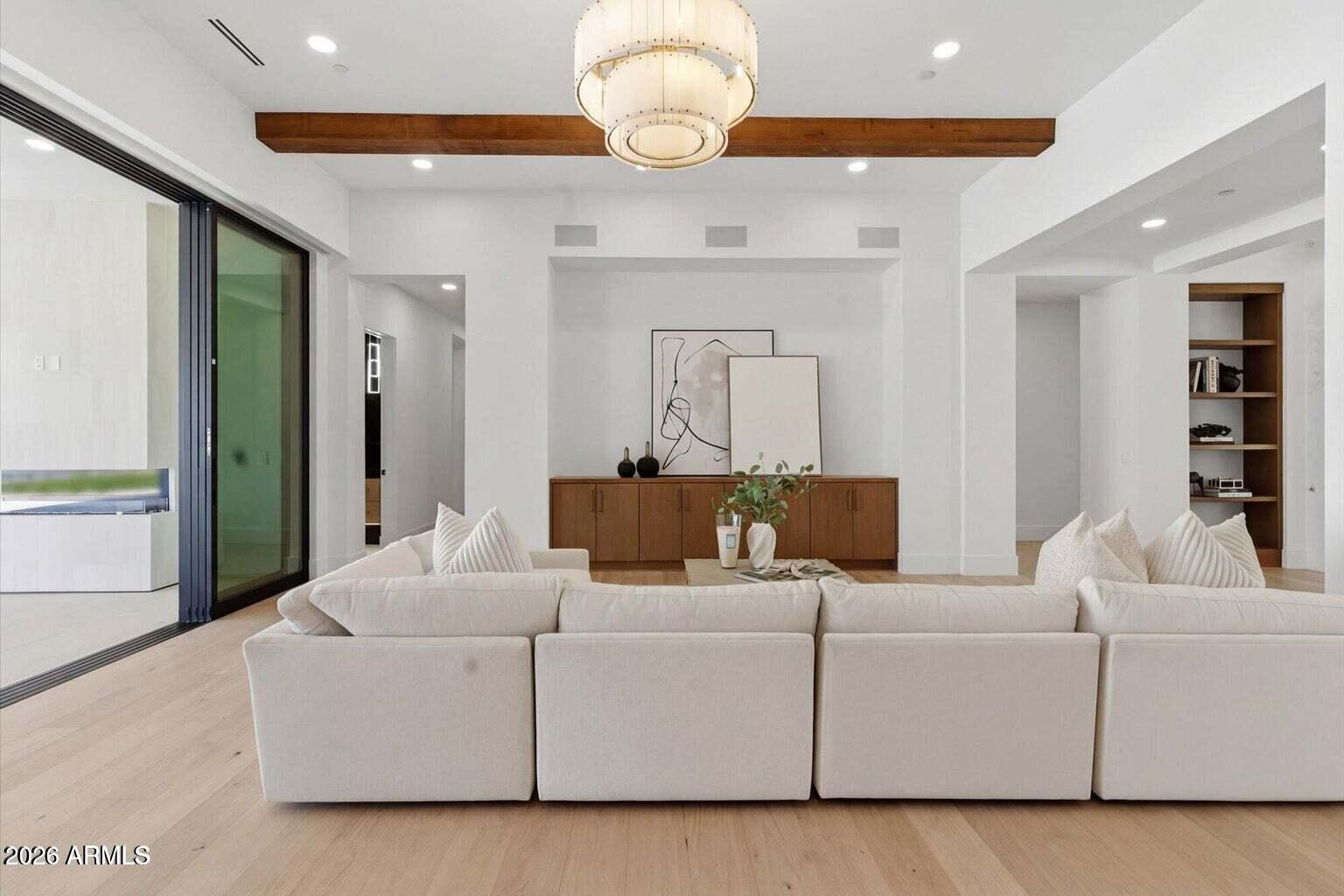 HIDDEN VILLAGE 14 - Residential Lease