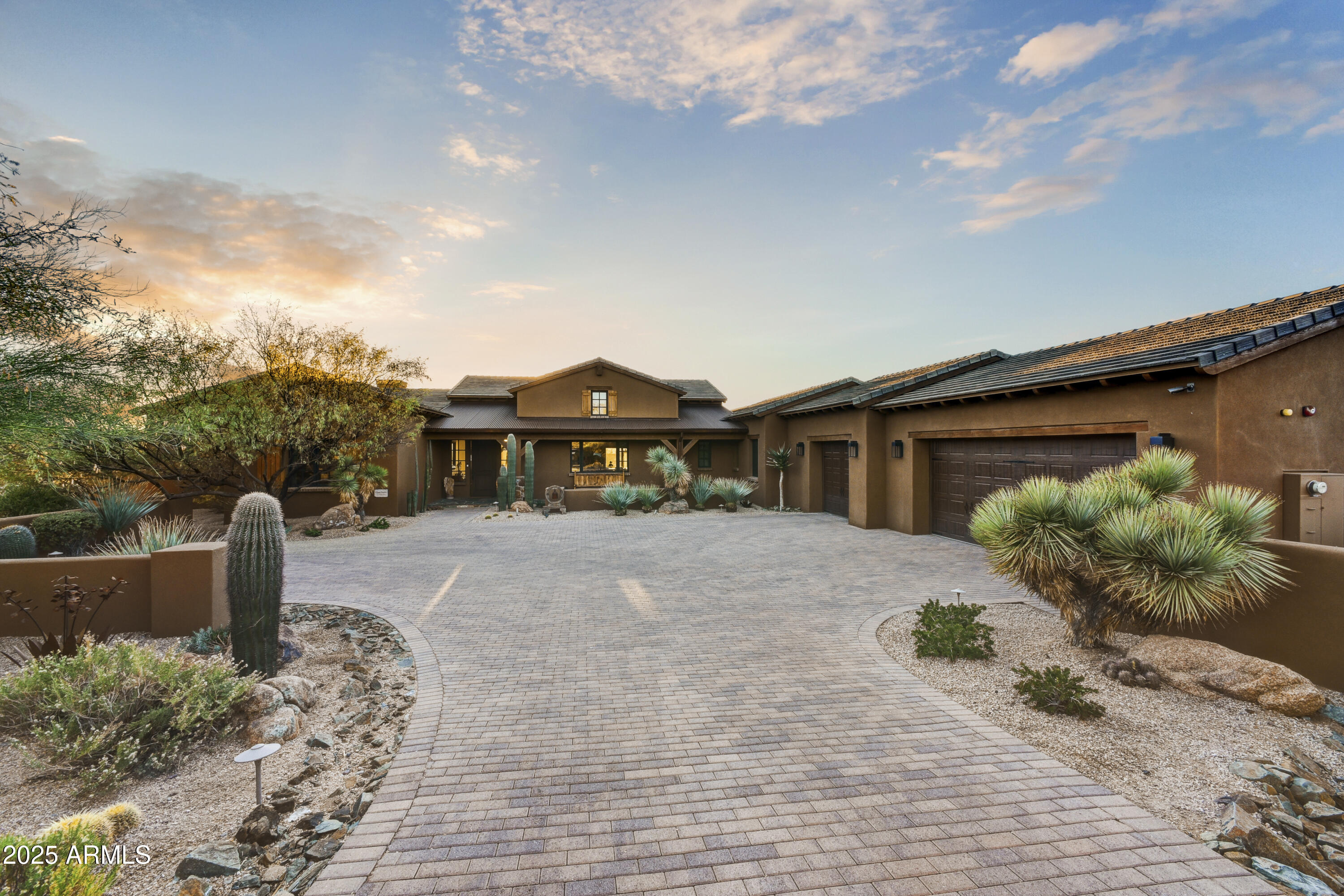 DESERT MOUNTAIN - Residential