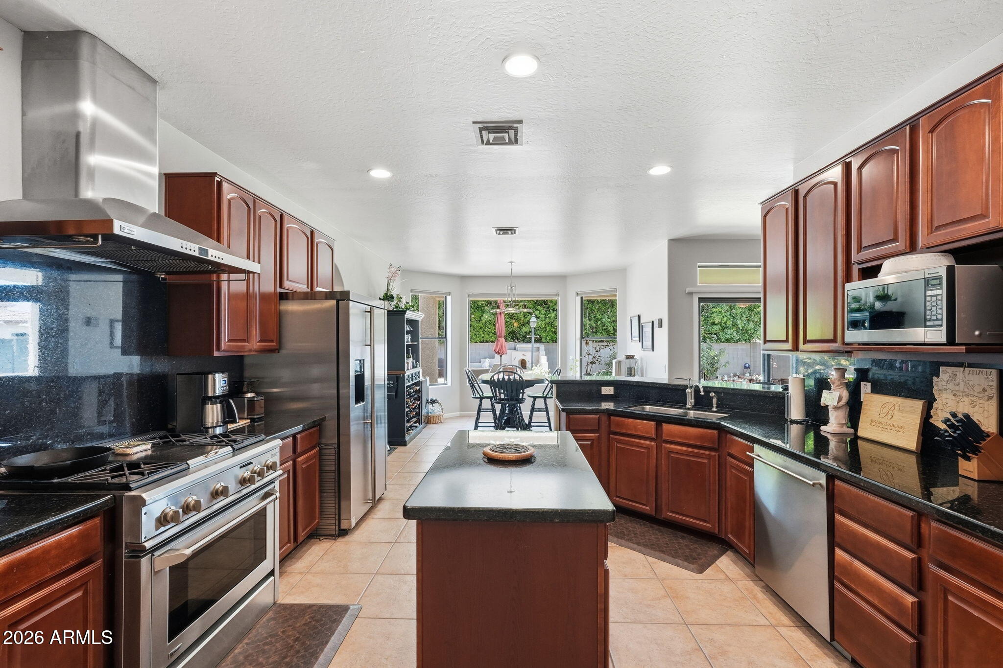BELLA VISTA - Residential